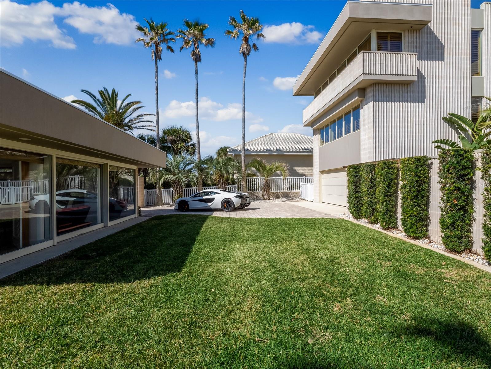 489 OCEAN SHORE BLVD