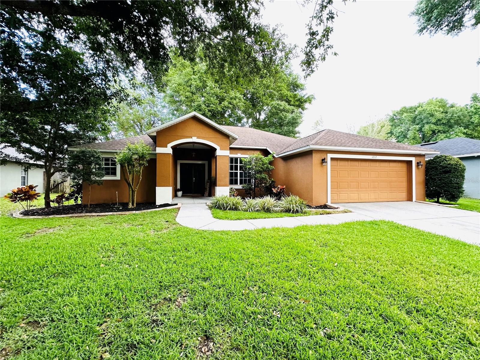 1717 LUCKY PENNIE WAY