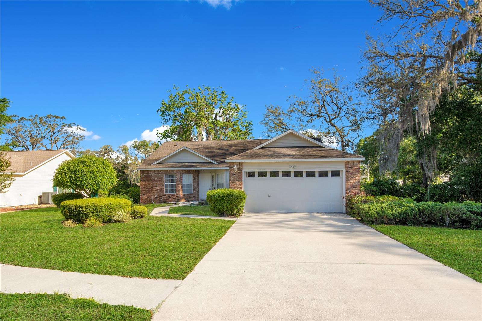 2149 SHERWOOD FOREST DR