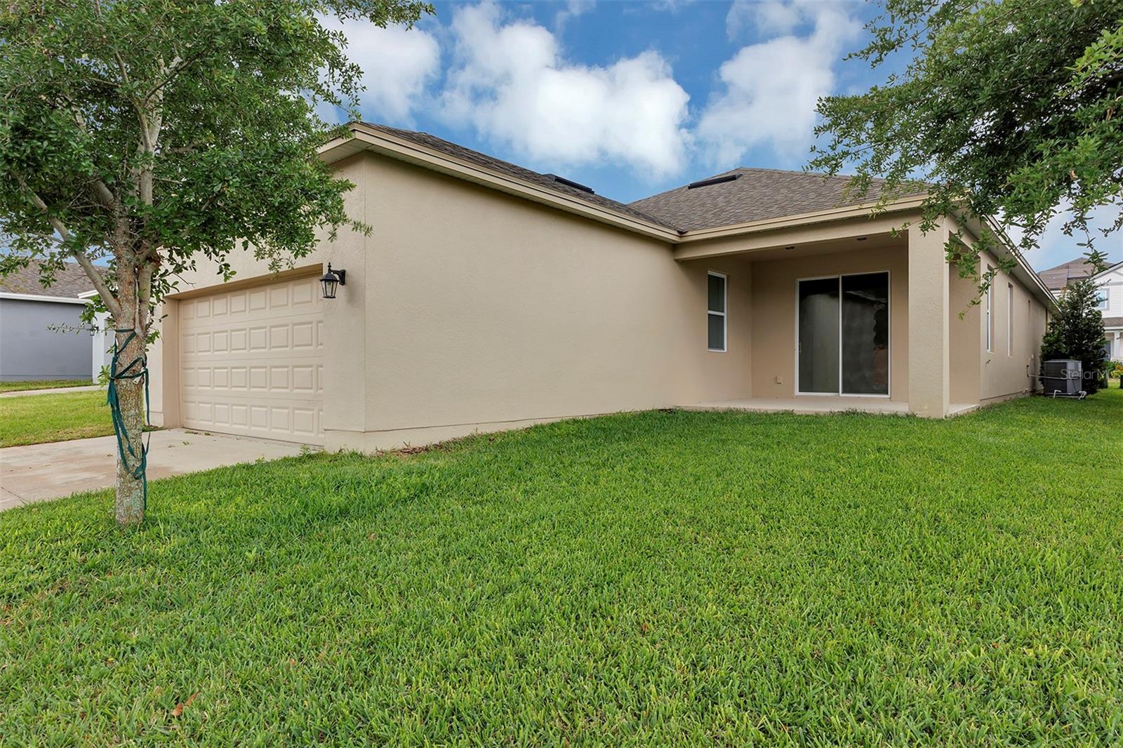 6473 MAKRUT LIME DR