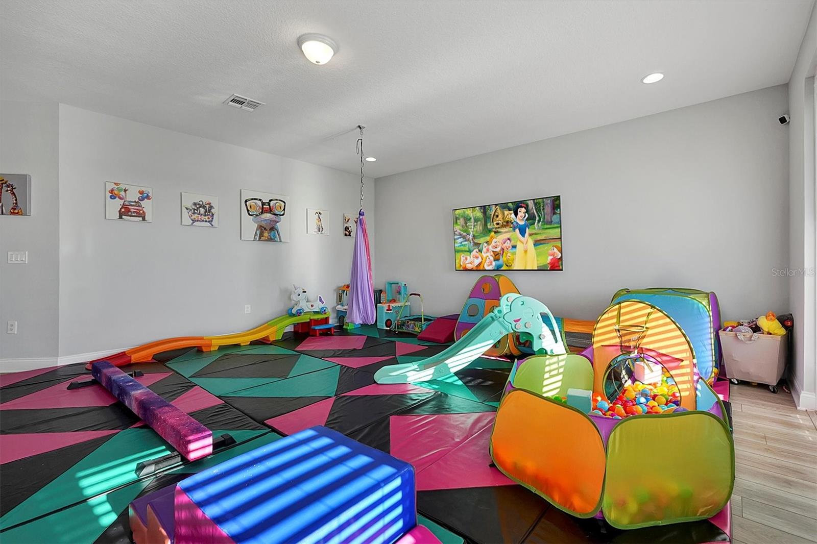 13303 HIGHLAND WOODS DR