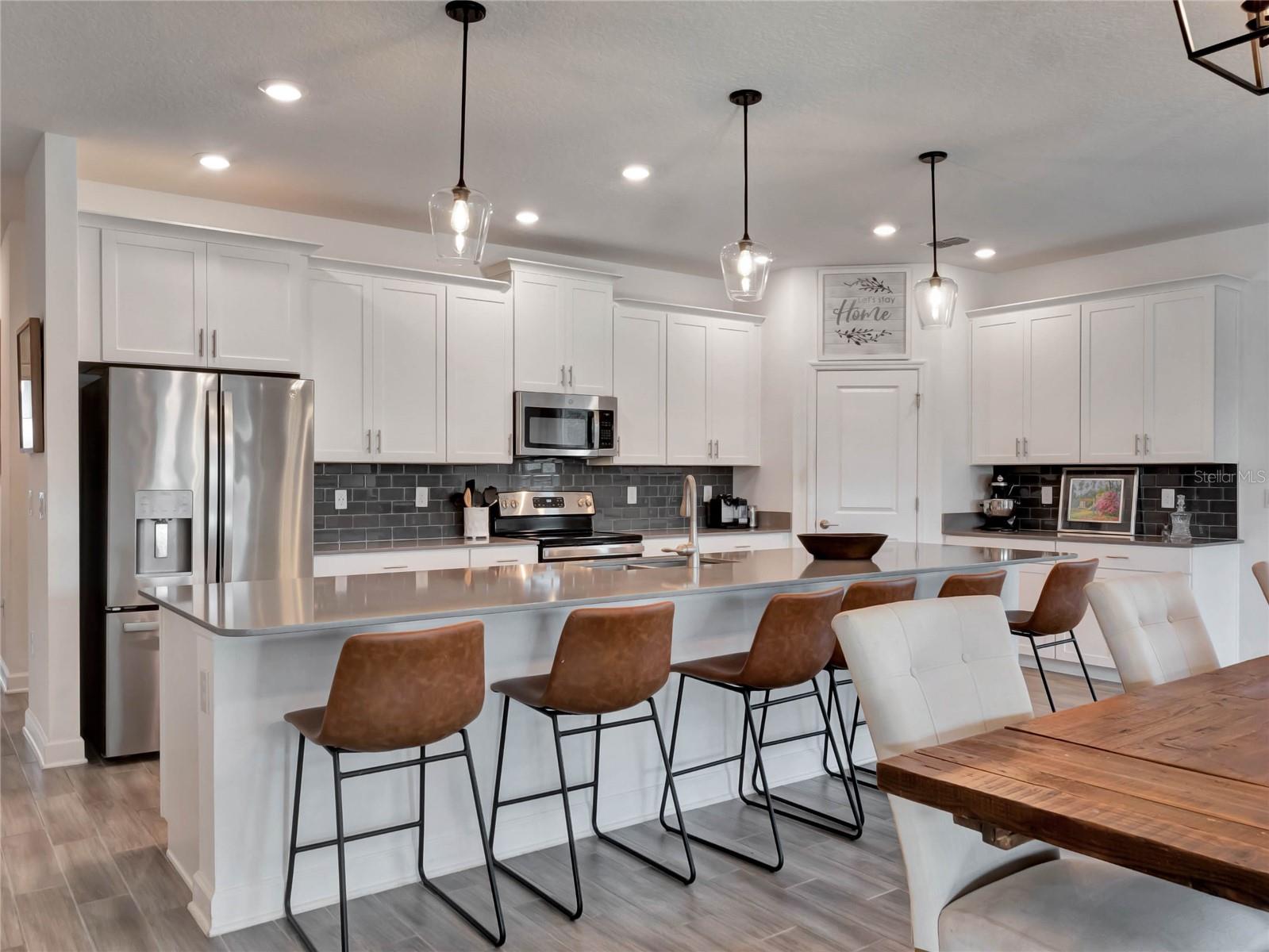 9976 INTRODUCTION WAY