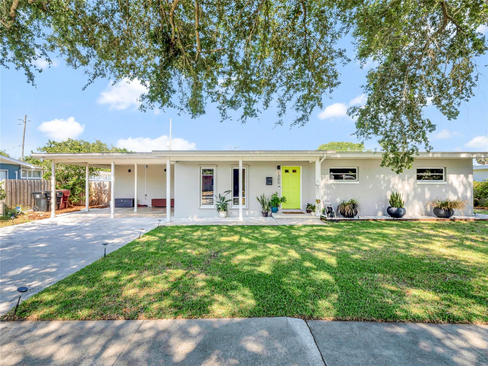 1305 CATALPA LN