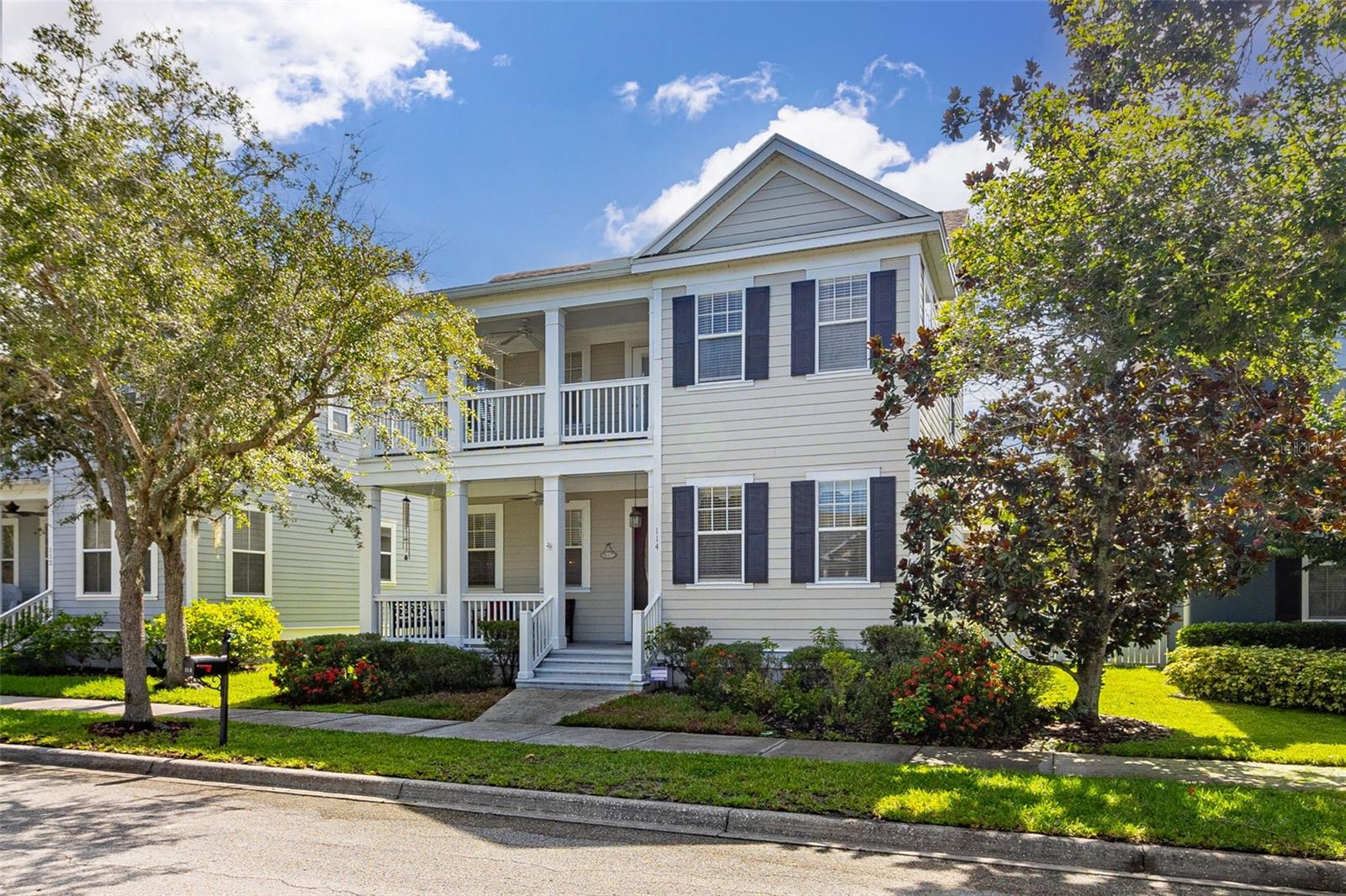 114 EASTPARK DR