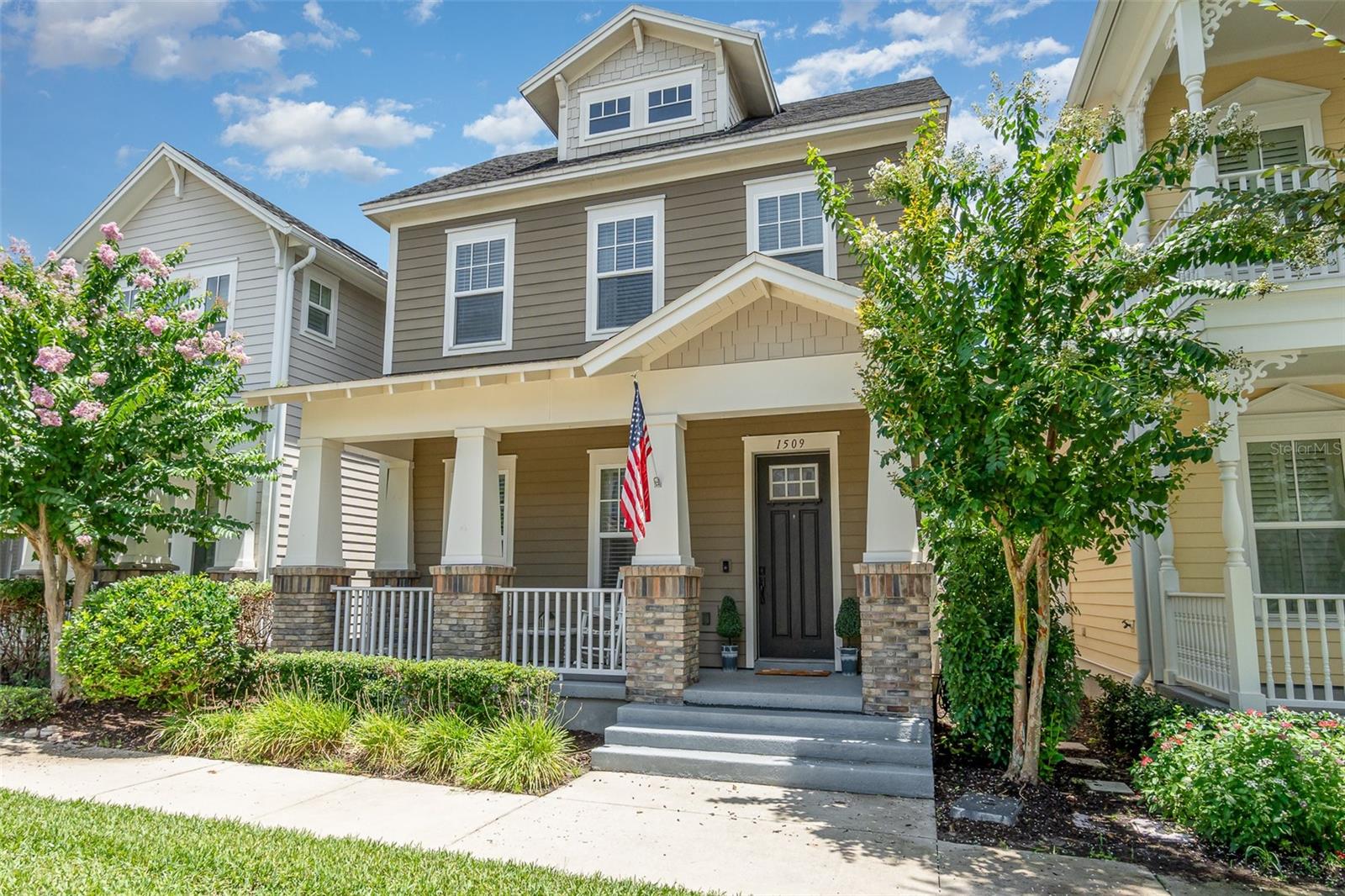 1509 RESOLUTE ST