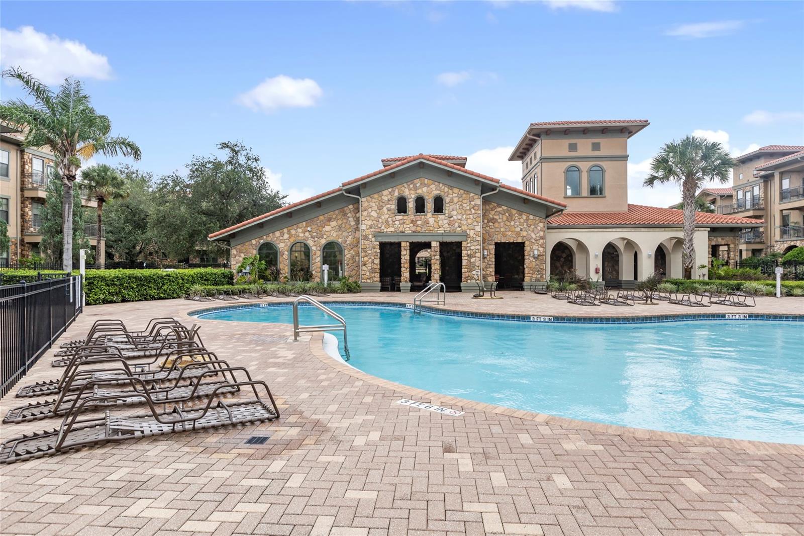 901 CHARO PKWY #732