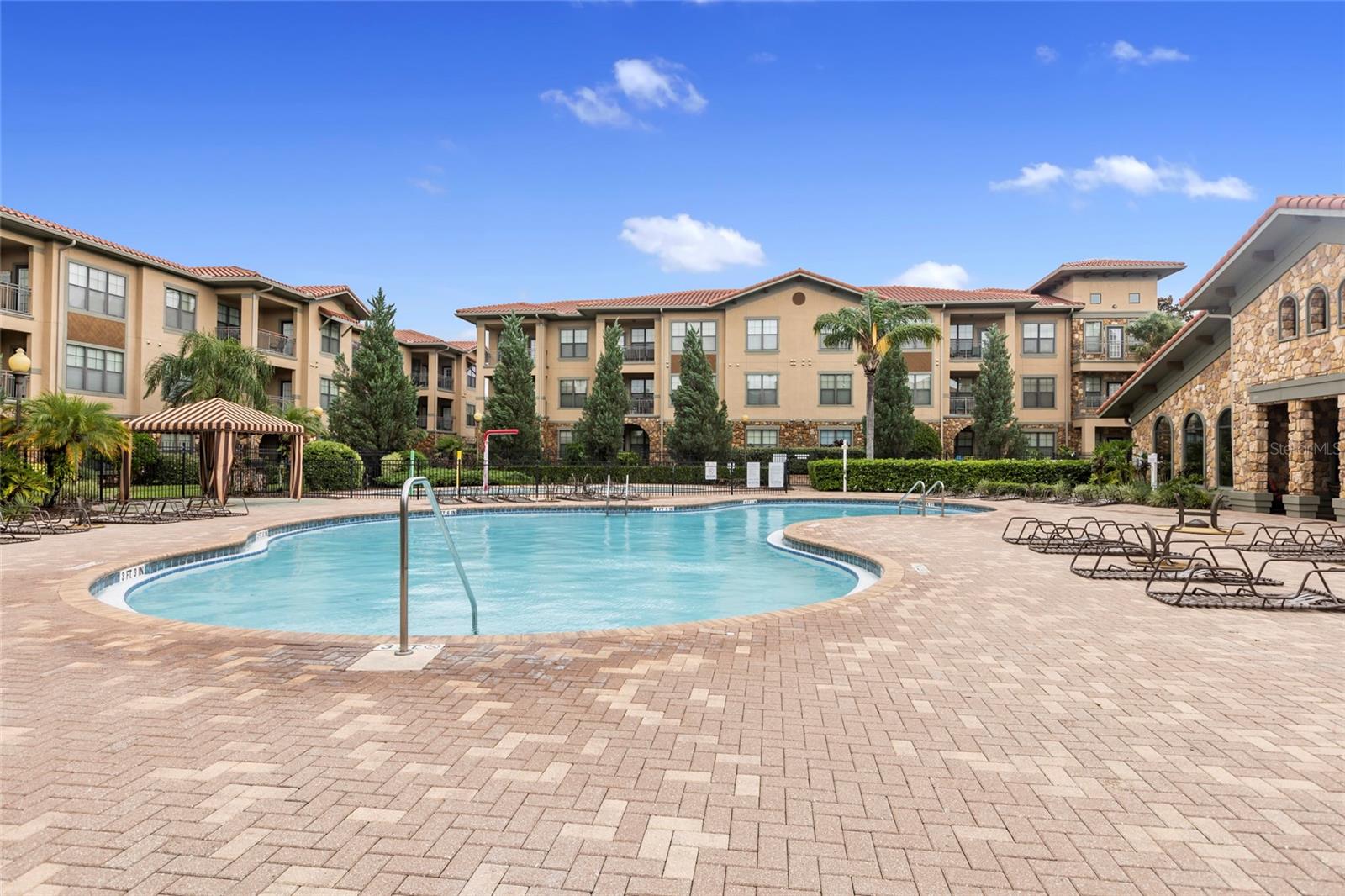 901 CHARO PKWY #732