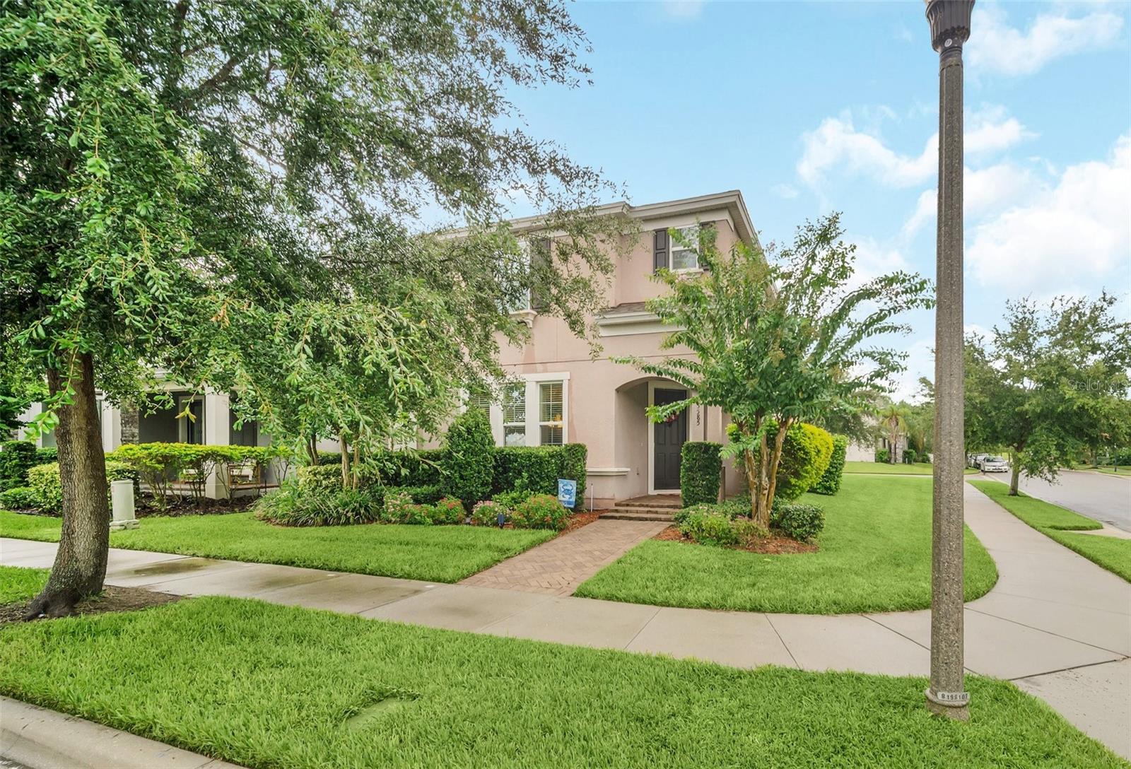 5585 CYPRESS HILL RD