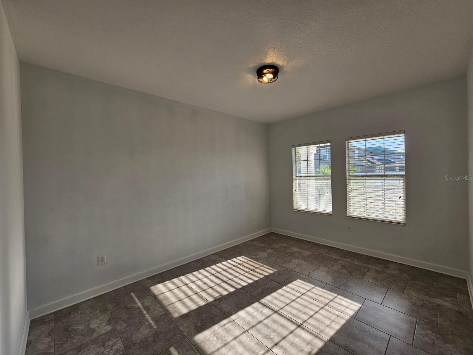 3059 BEAVER CREEK DR