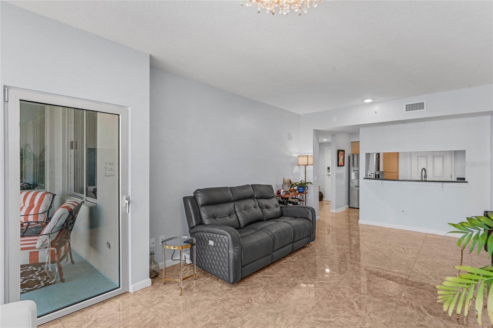 322 E CENTRAL BLVD #1515