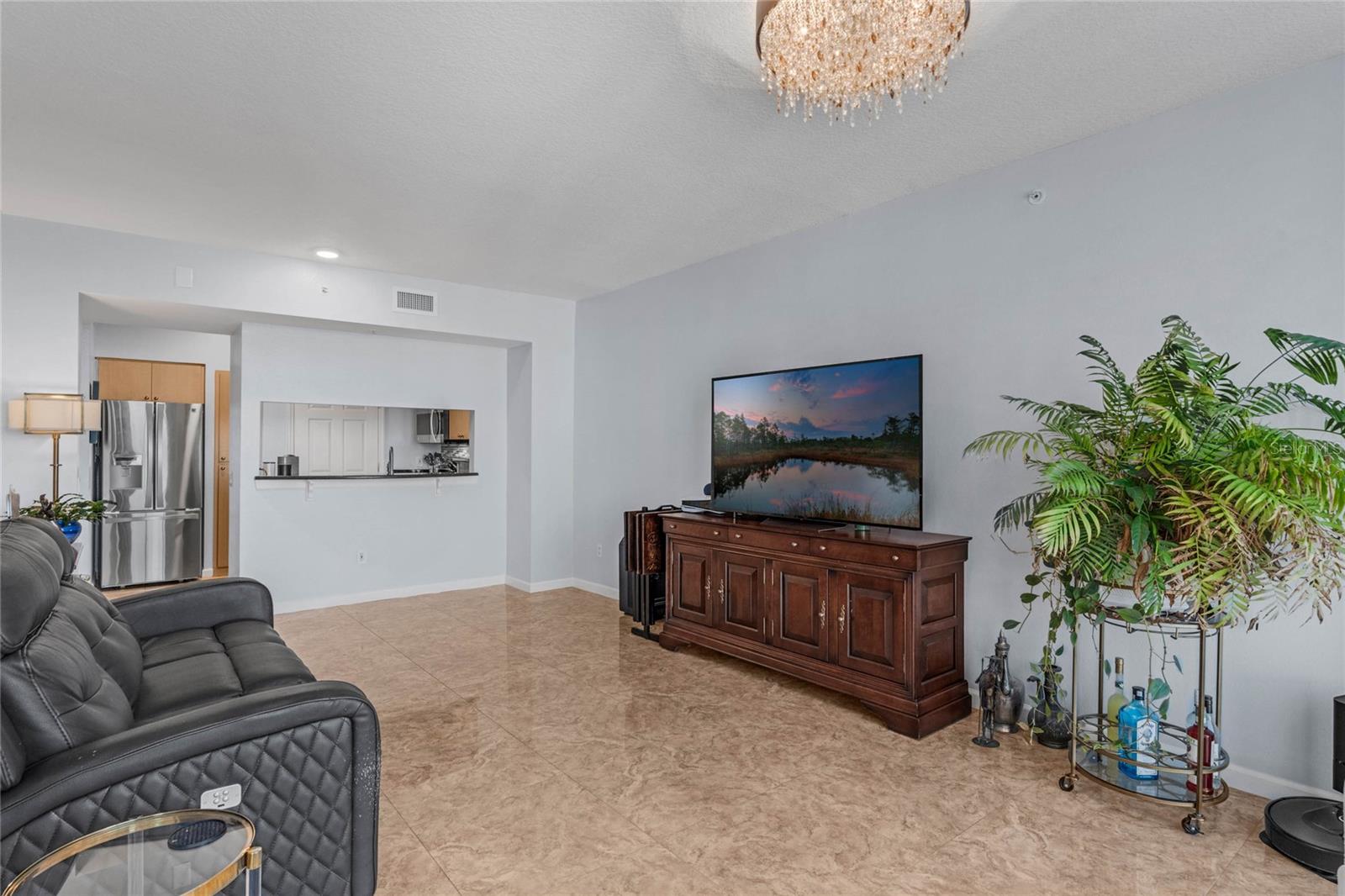 322 E CENTRAL BLVD #1515