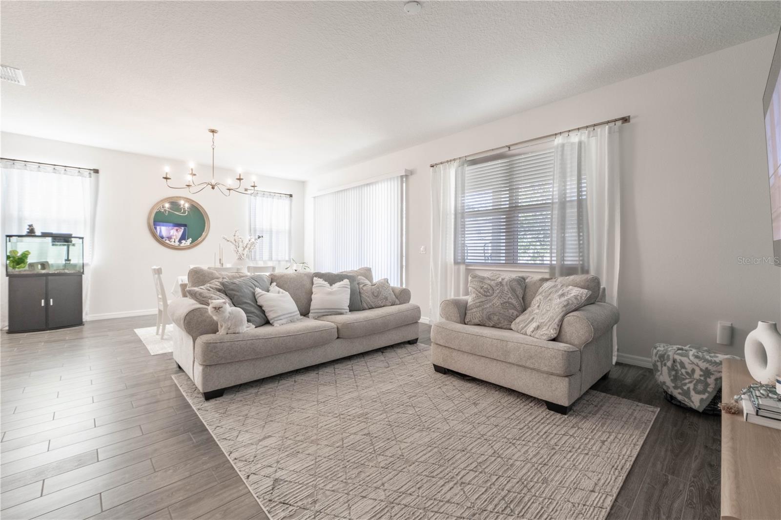 3084 CHERRY ORCHARD LN