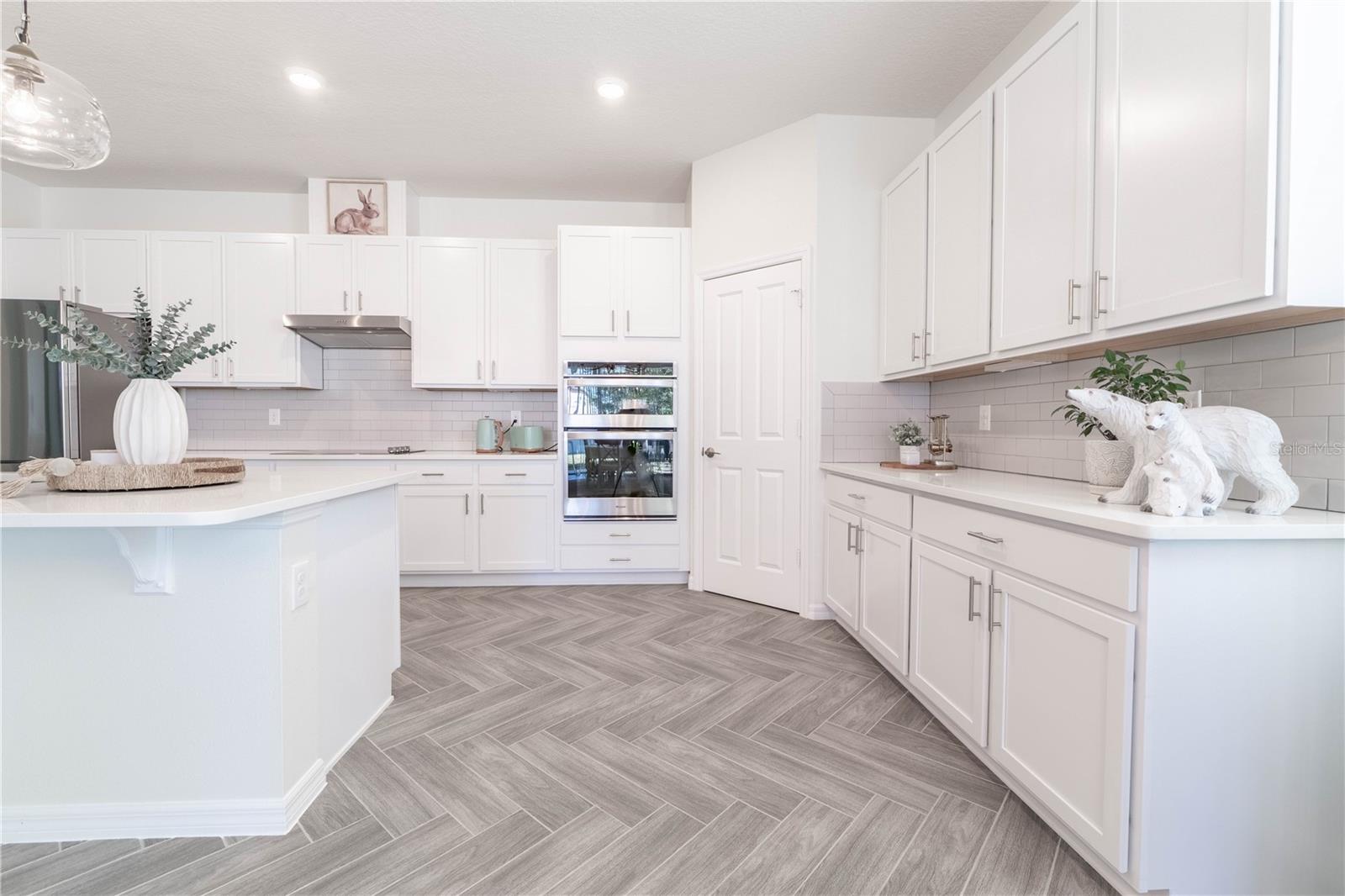 3084 CHERRY ORCHARD LN