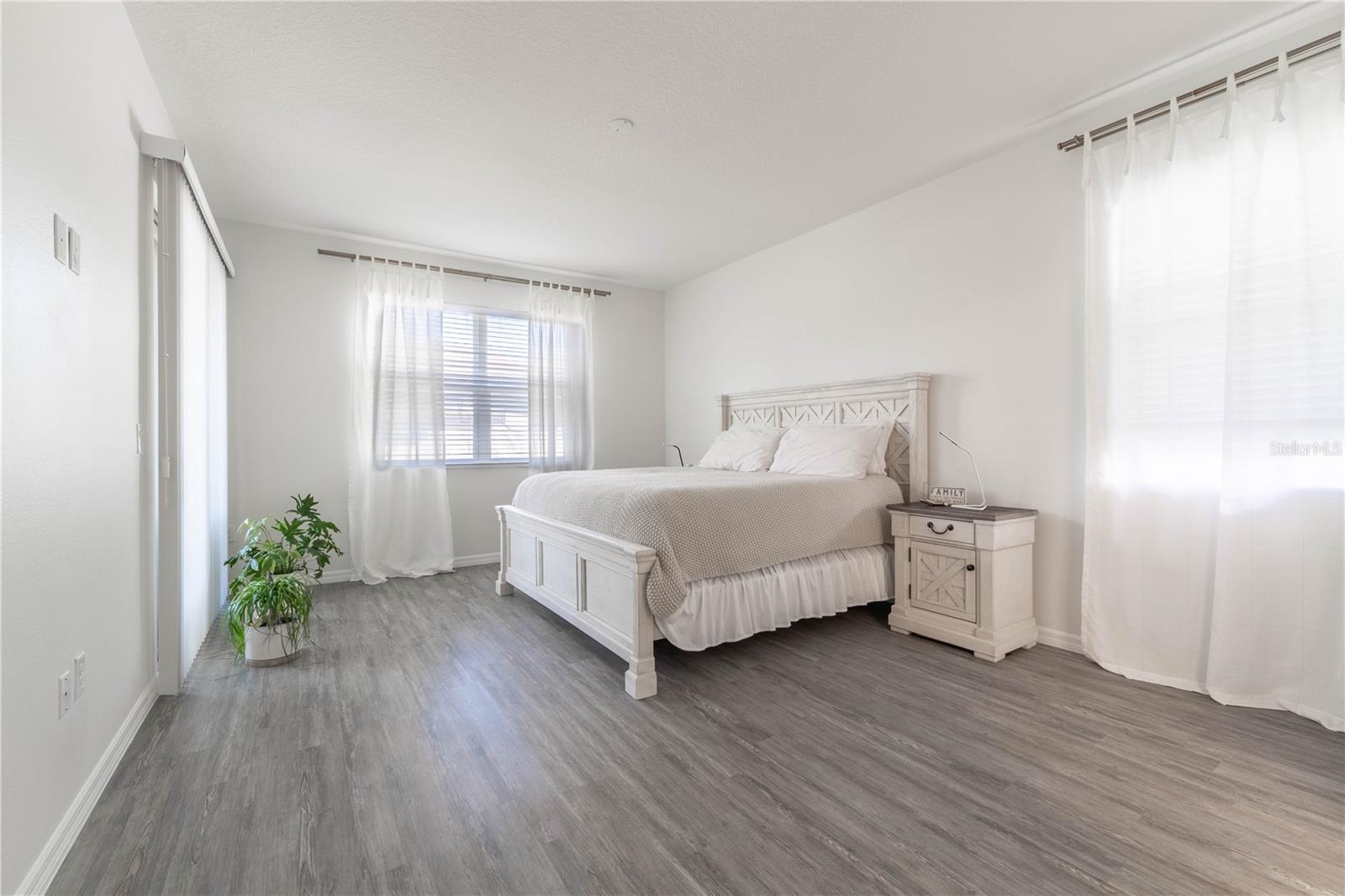 3084 CHERRY ORCHARD LN