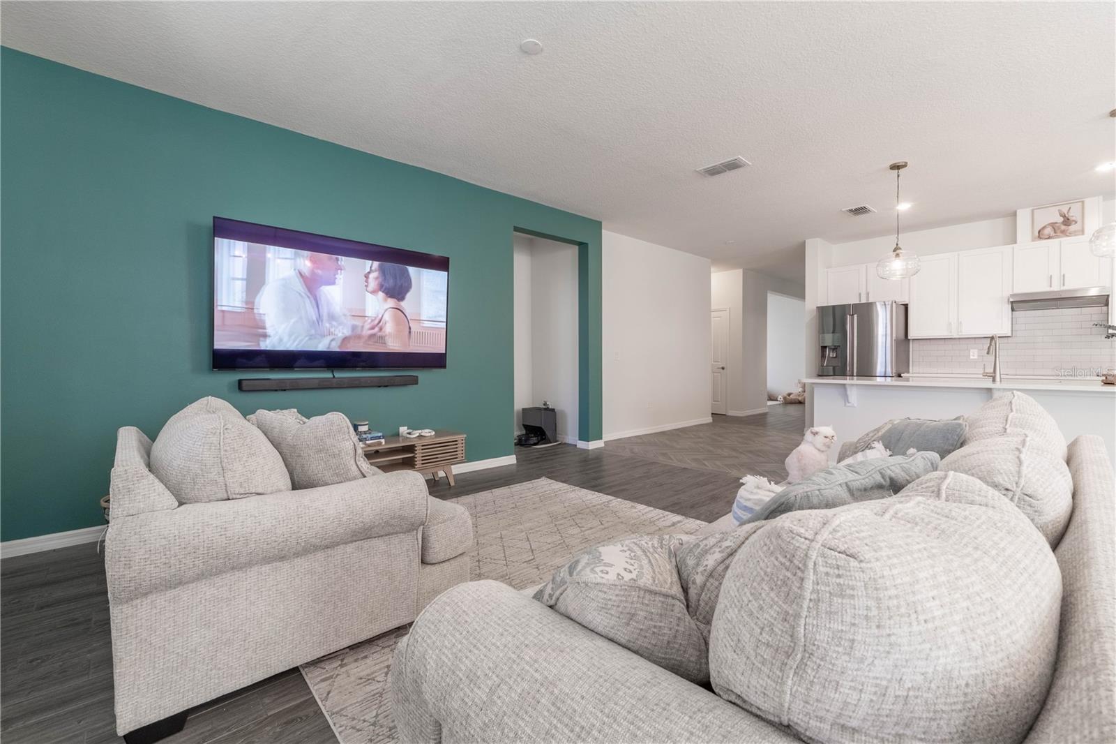 3084 CHERRY ORCHARD LN