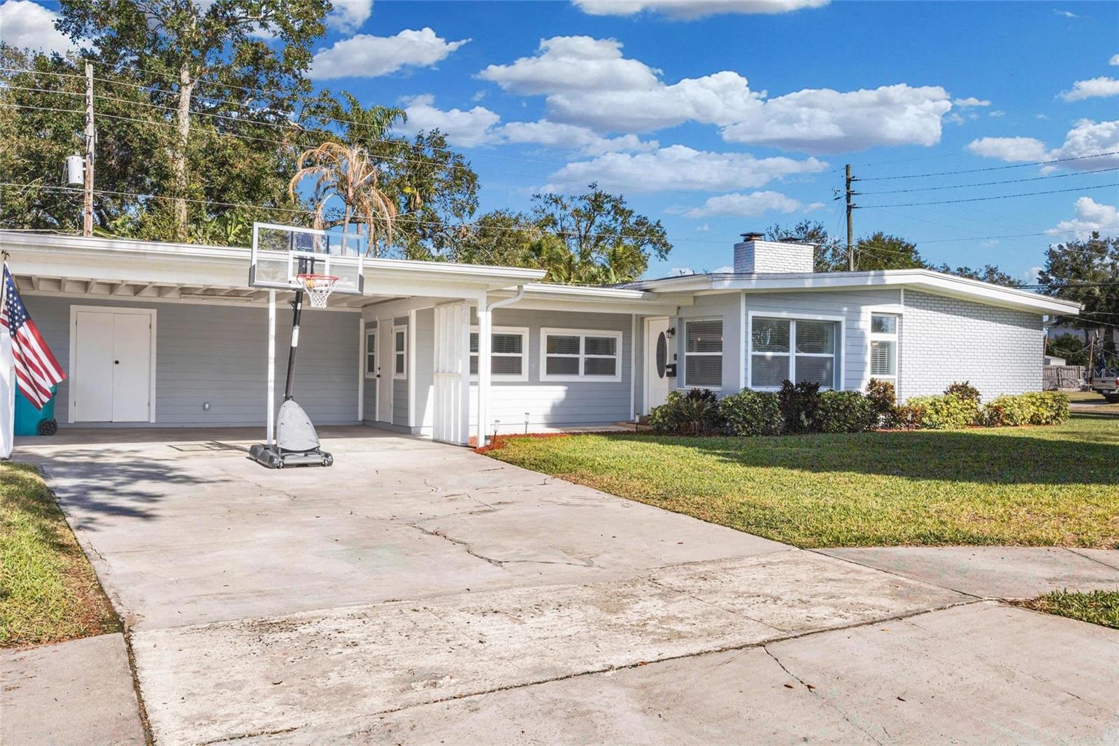 3513 IBIS DR