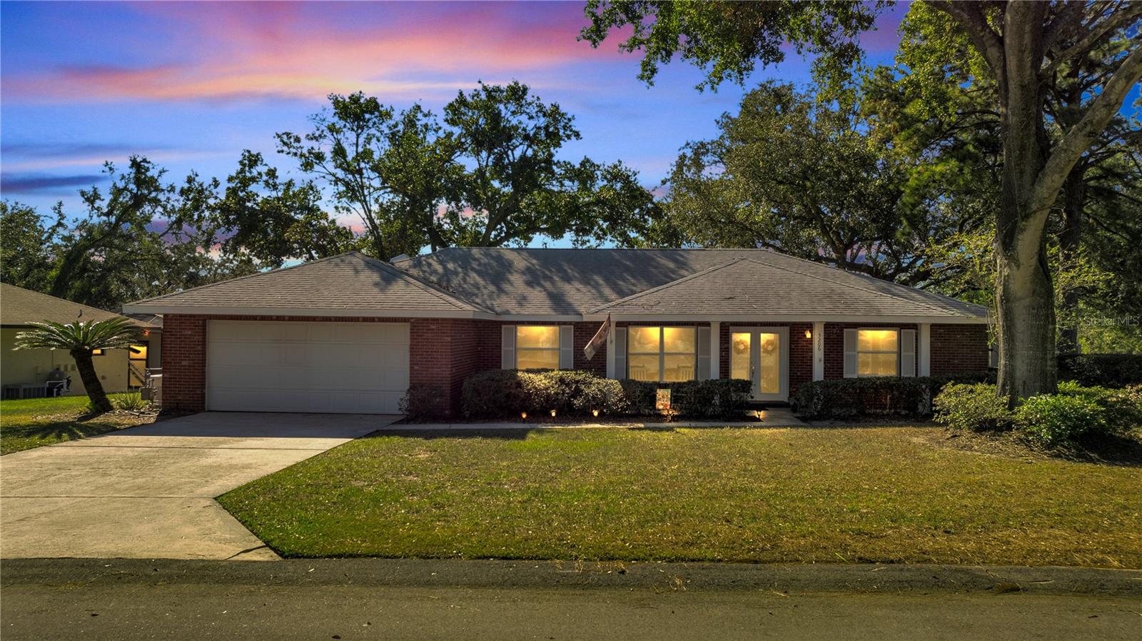 3206 FAIRMONT PL