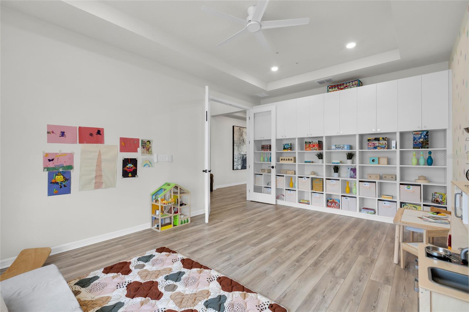 4360 SUNSET PRESERVE BLVD