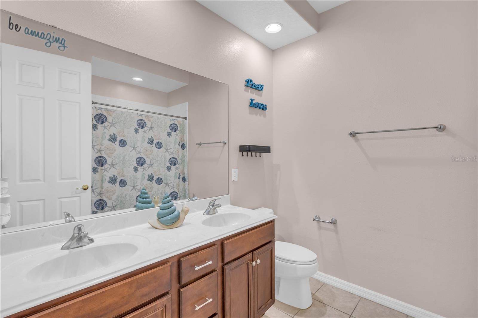 558 S TERRACE SPRING DR