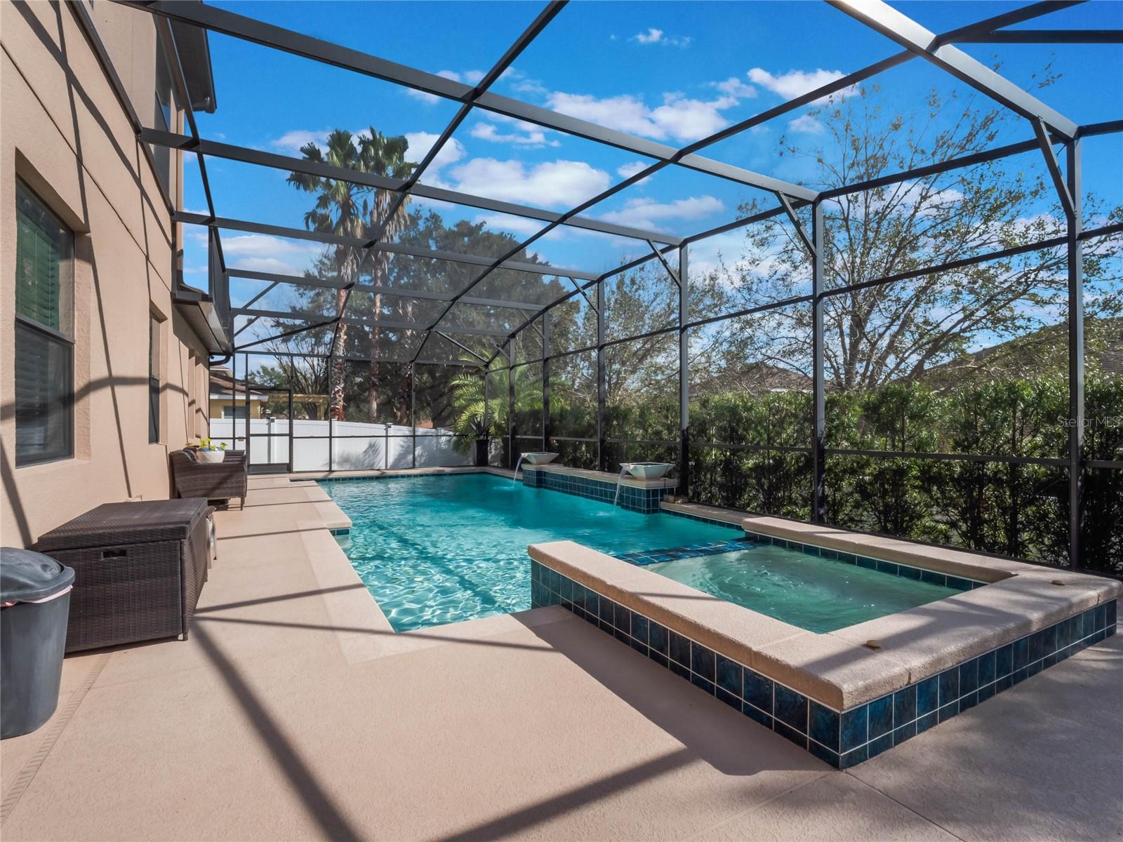 3652 CHANDLER ESTATES DR