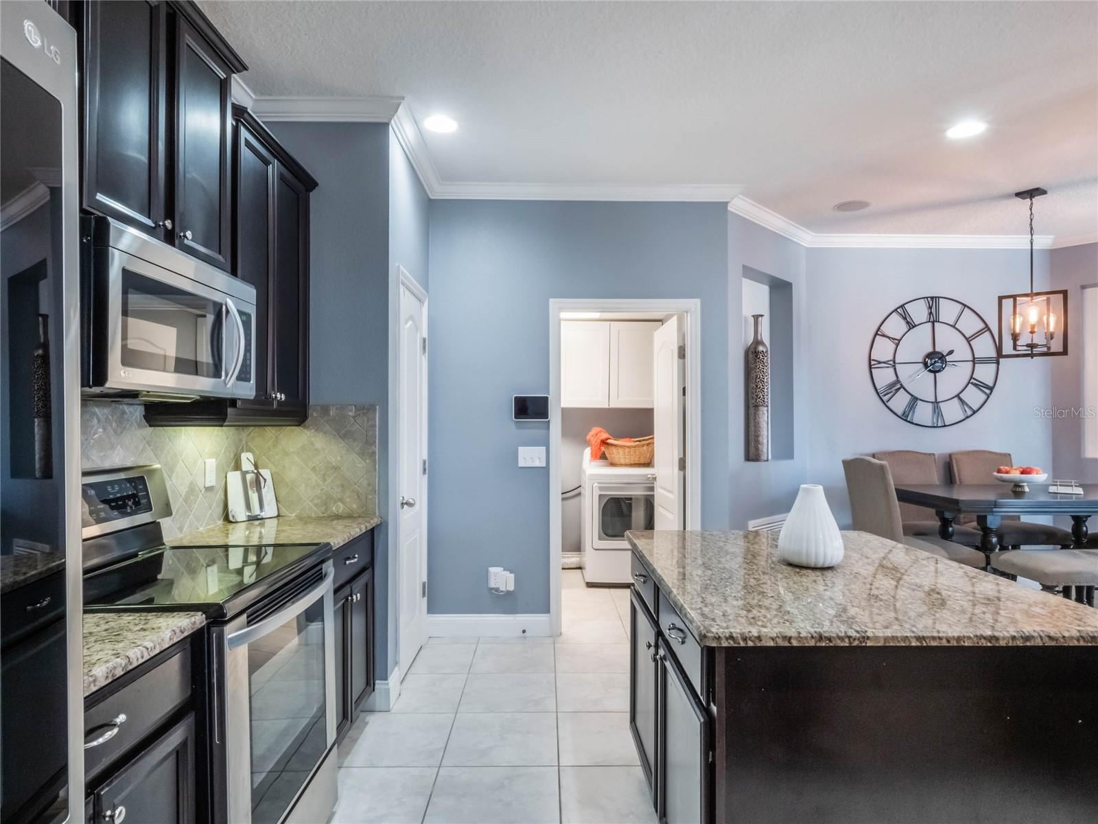 3652 CHANDLER ESTATES DR