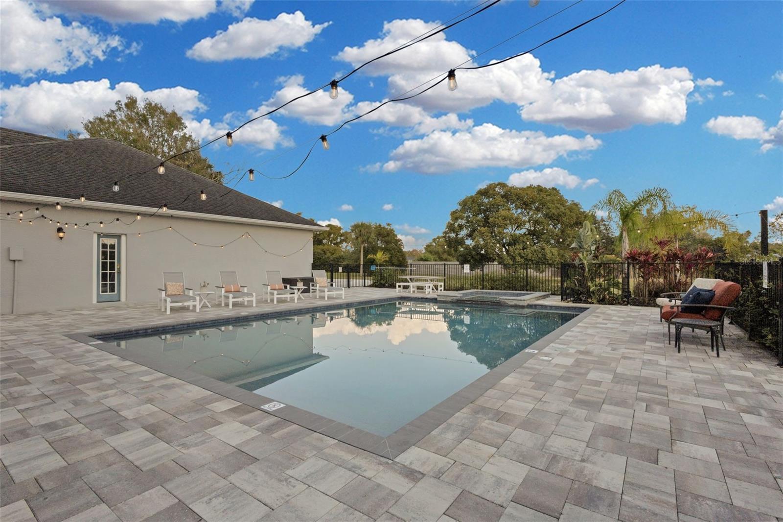 1730 CONNECTICUT AVE