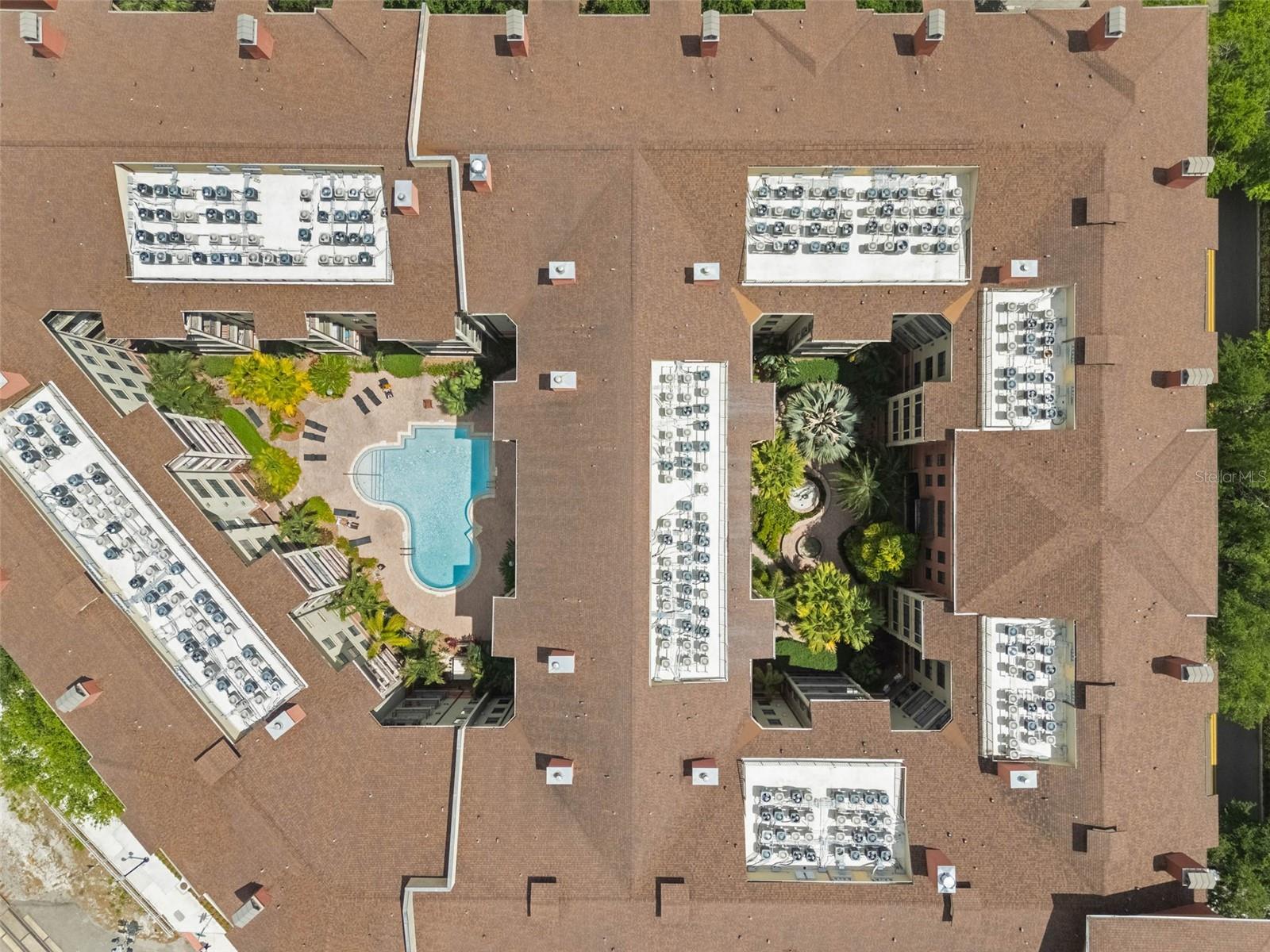 911 N ORANGE AVE #352