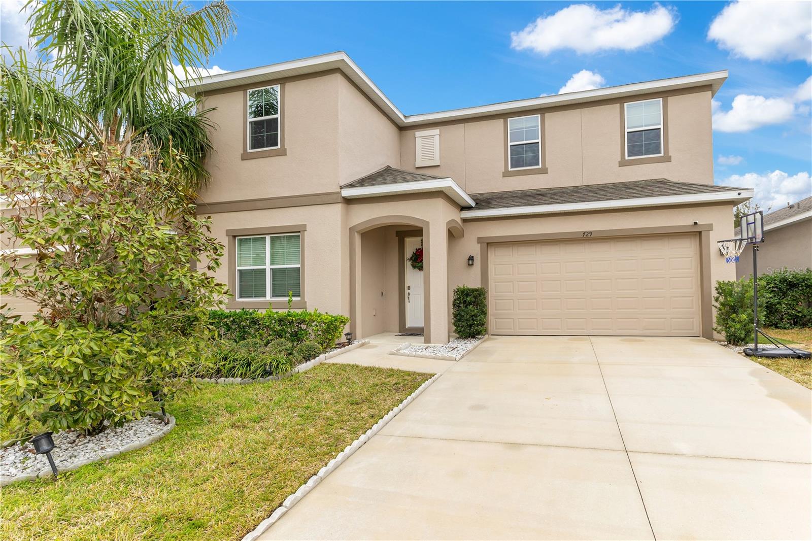 729 GRAND HILLTOP DR