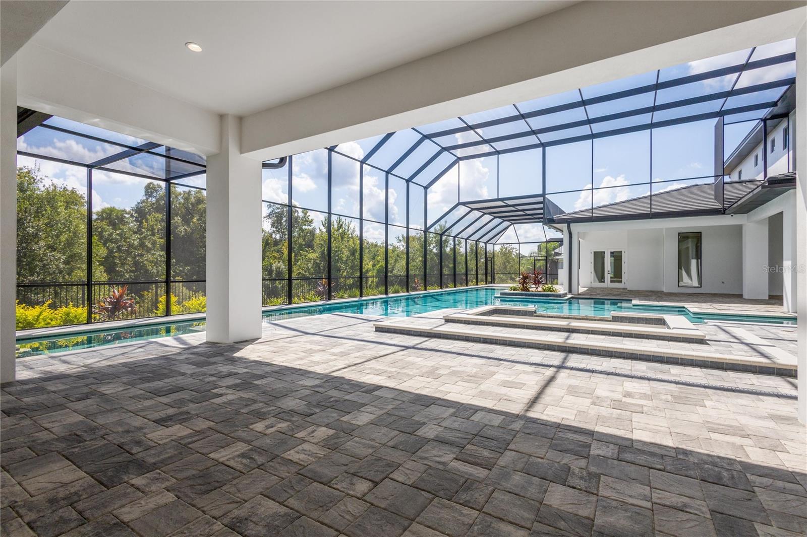 510 MUIRFIELD LOOP