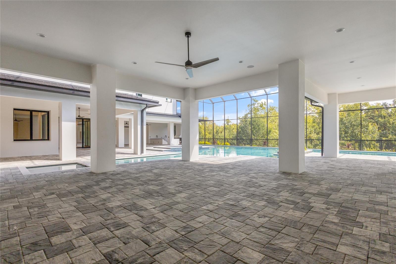 510 MUIRFIELD LOOP