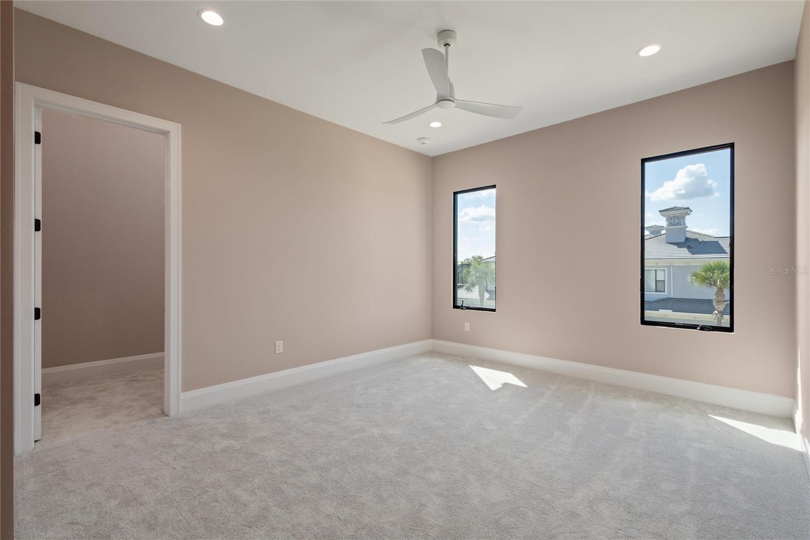 510 MUIRFIELD LOOP