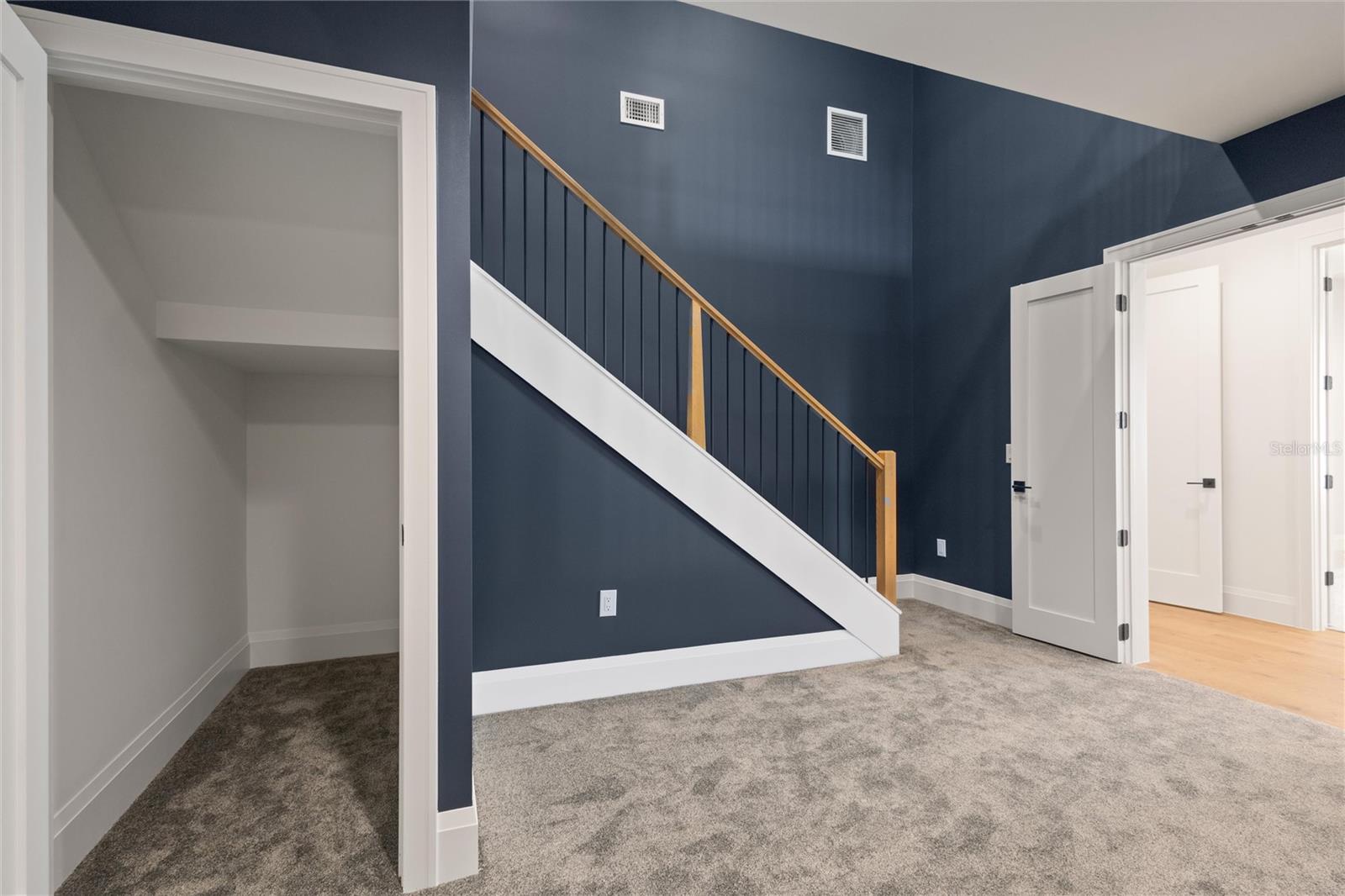 510 MUIRFIELD LOOP