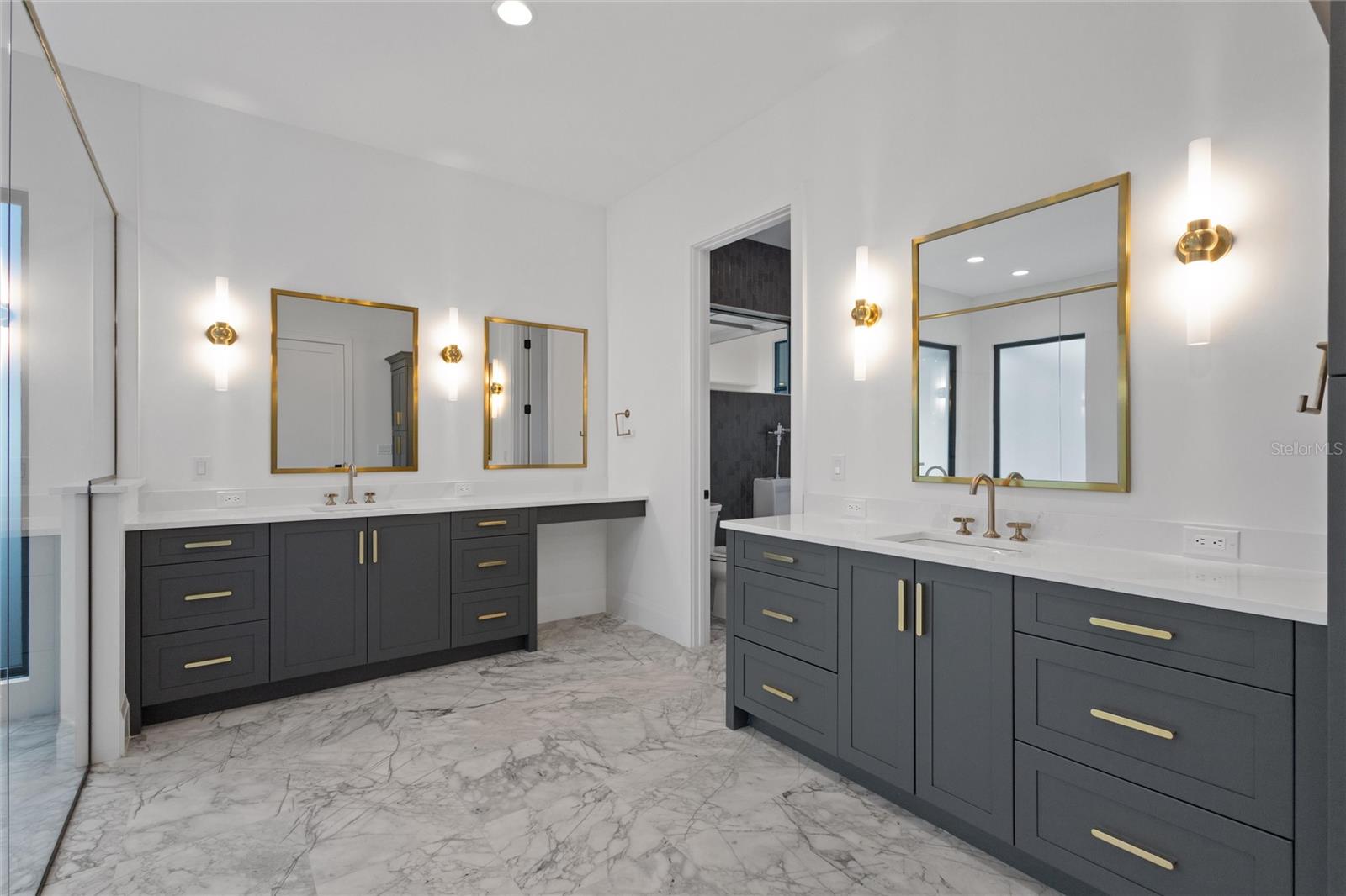 510 MUIRFIELD LOOP