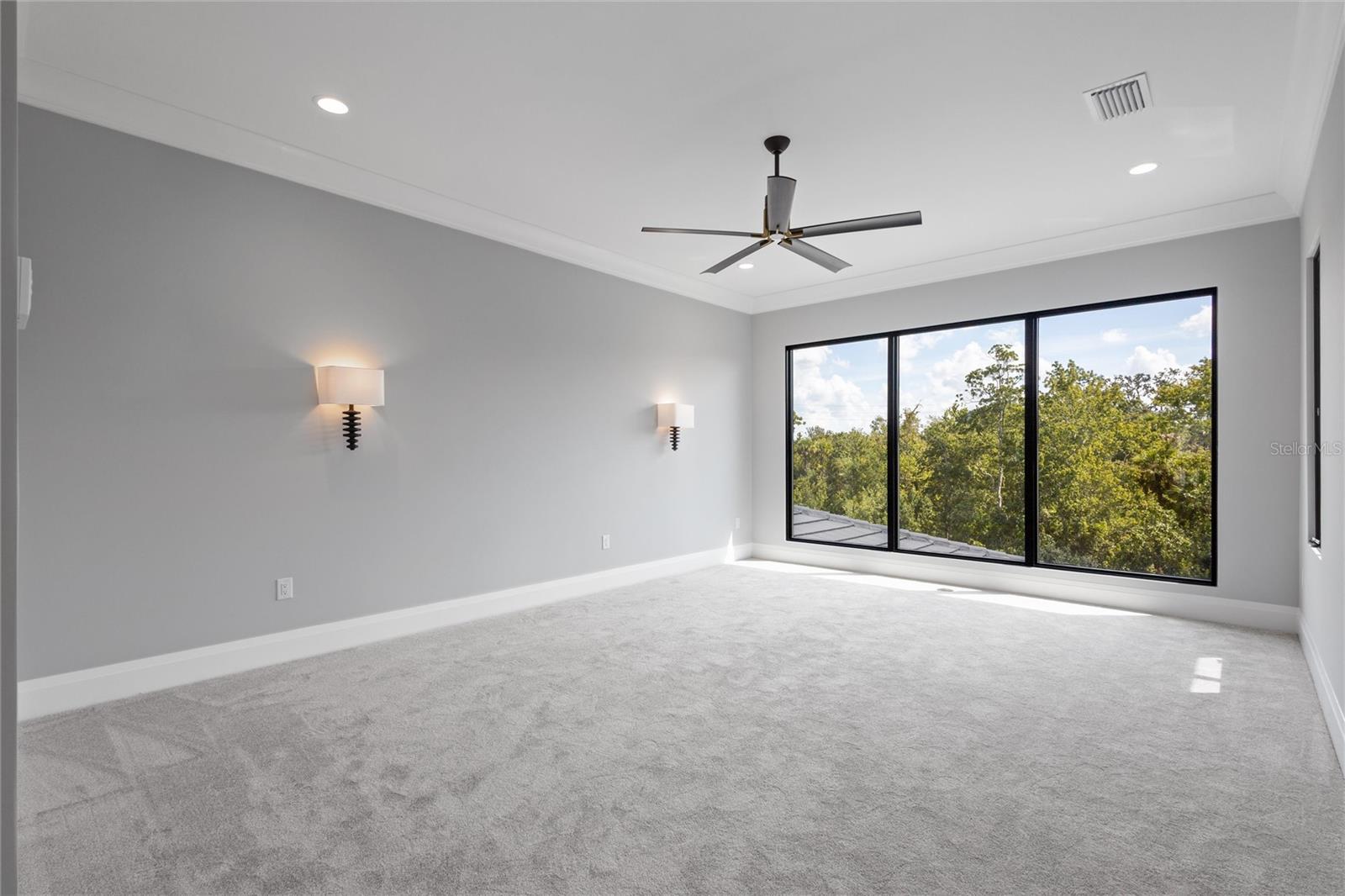 510 MUIRFIELD LOOP