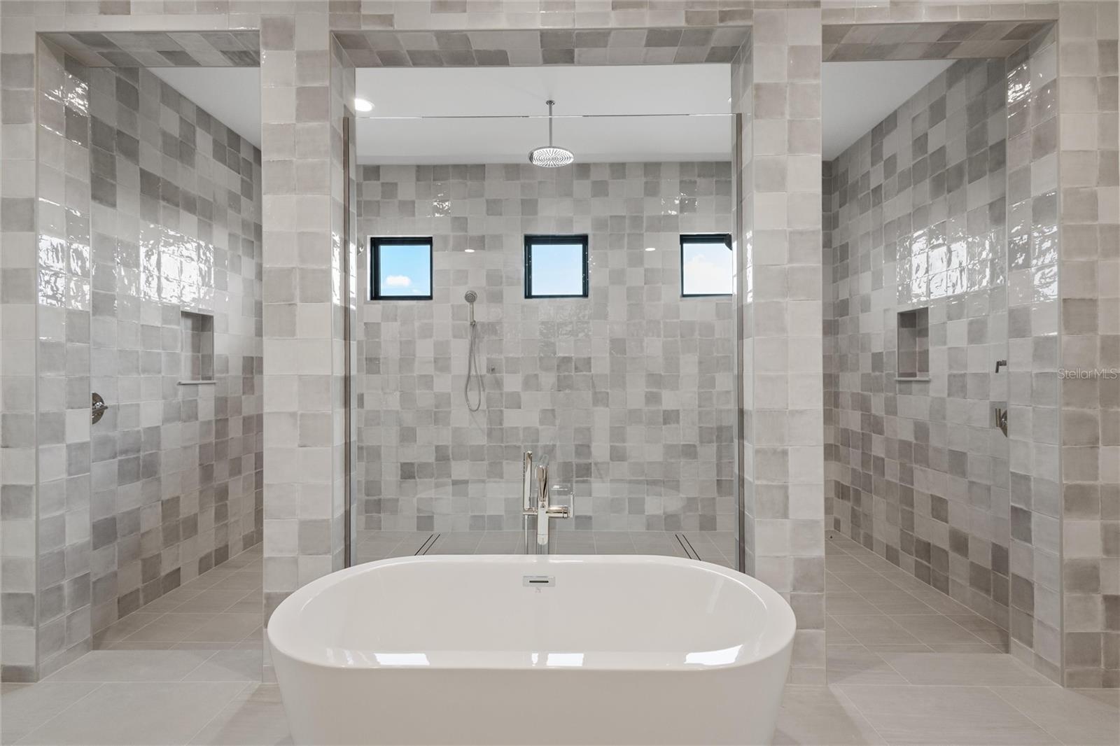 510 MUIRFIELD LOOP