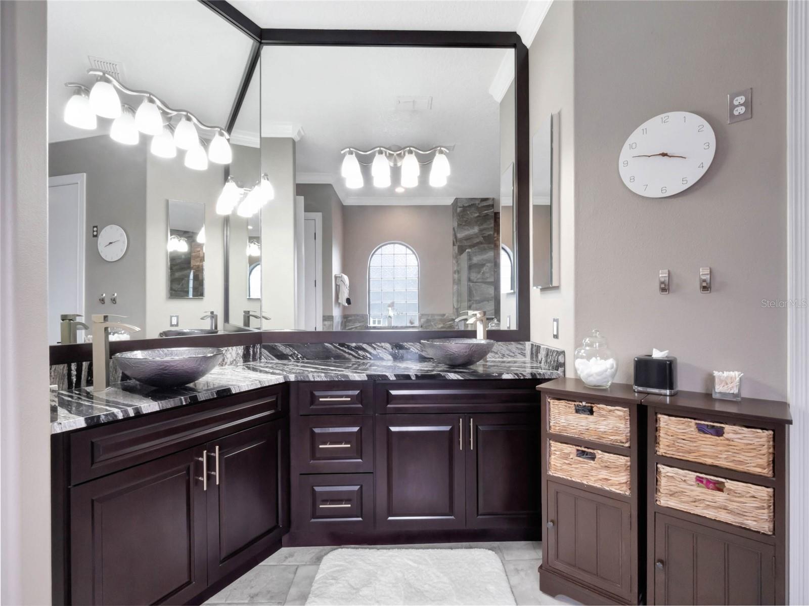 8585 CYPRESS RIDGE CT