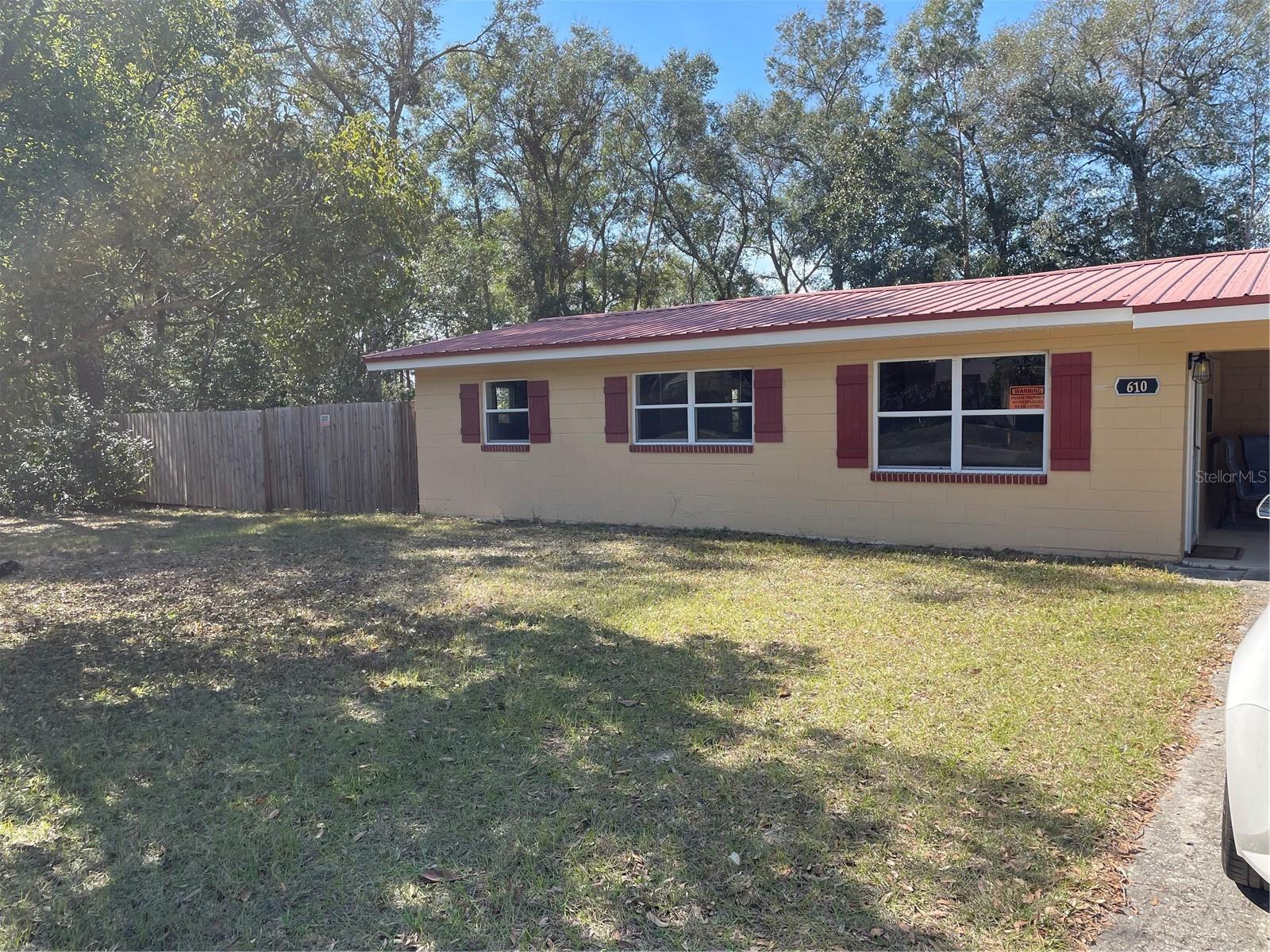 610 LANCASTER AVE