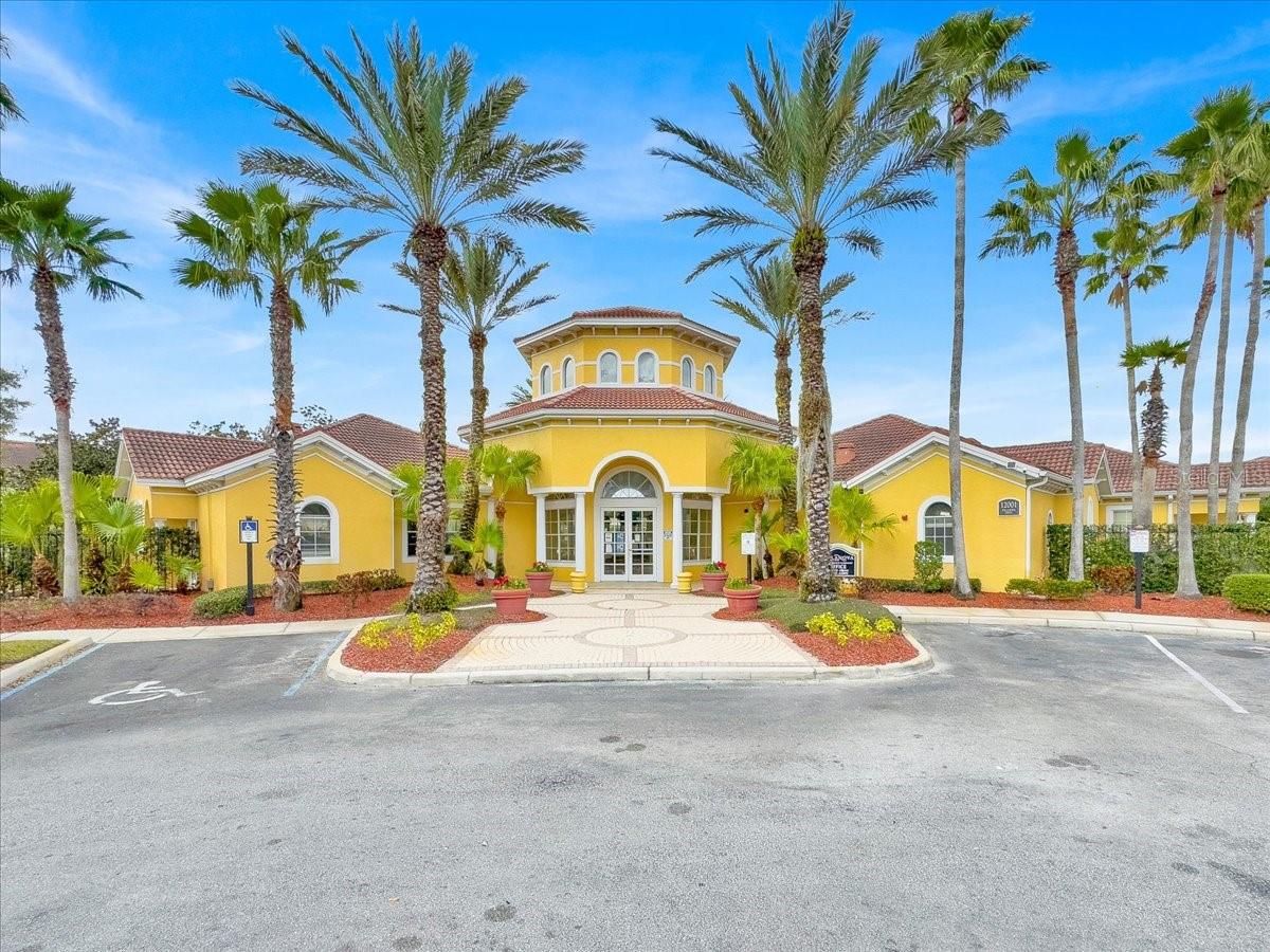 12017 VILLANOVA DR #102