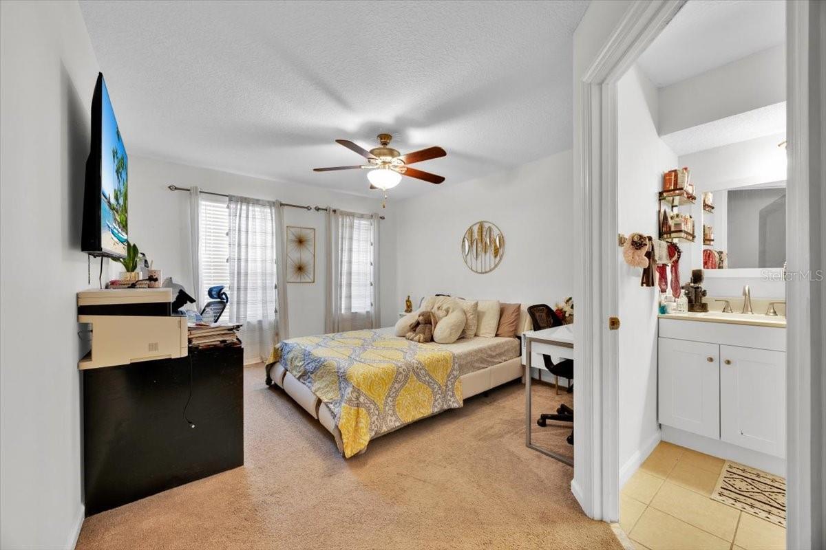 12017 VILLANOVA DR #102