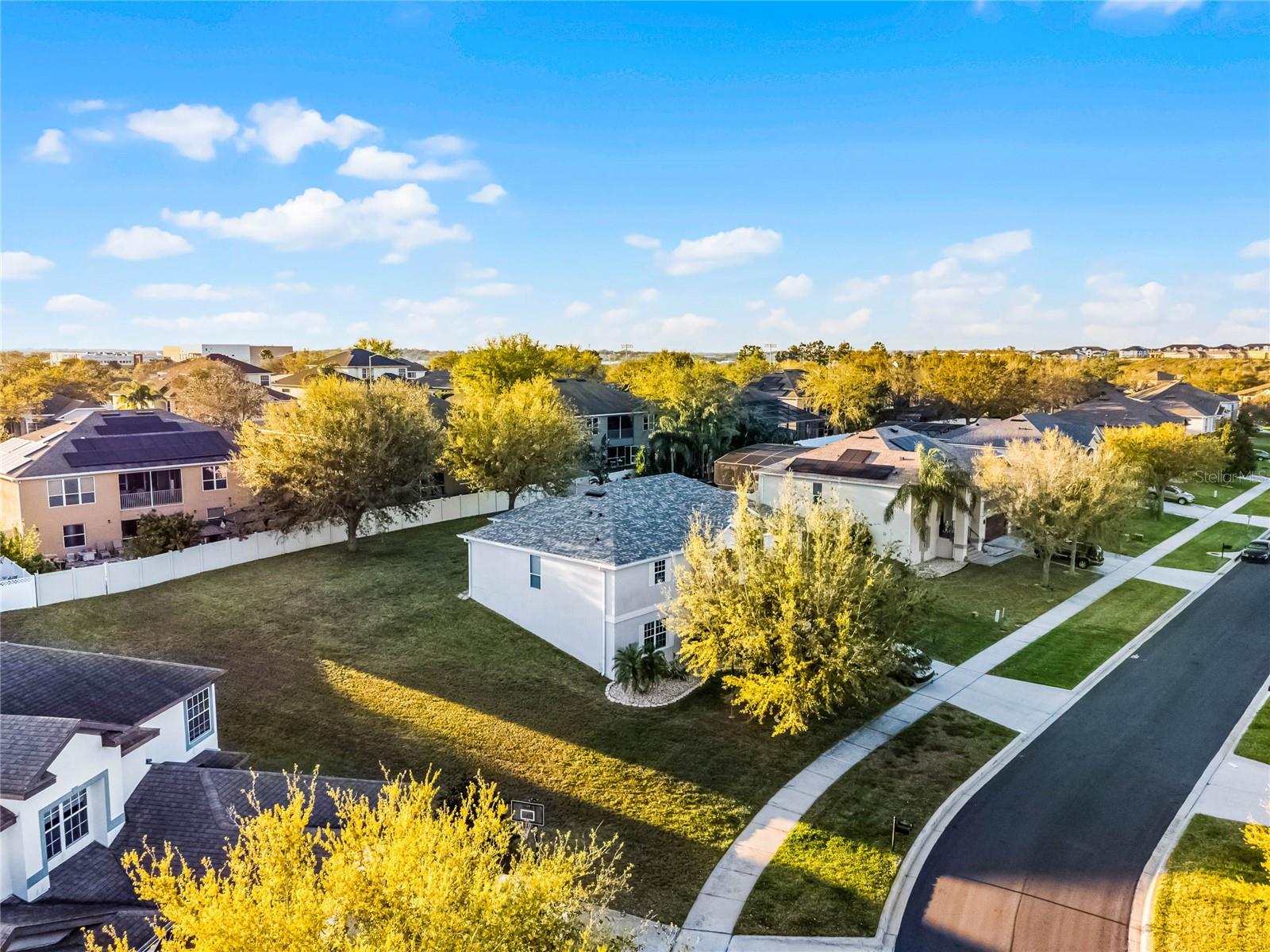 1865 SANDERLING DR
