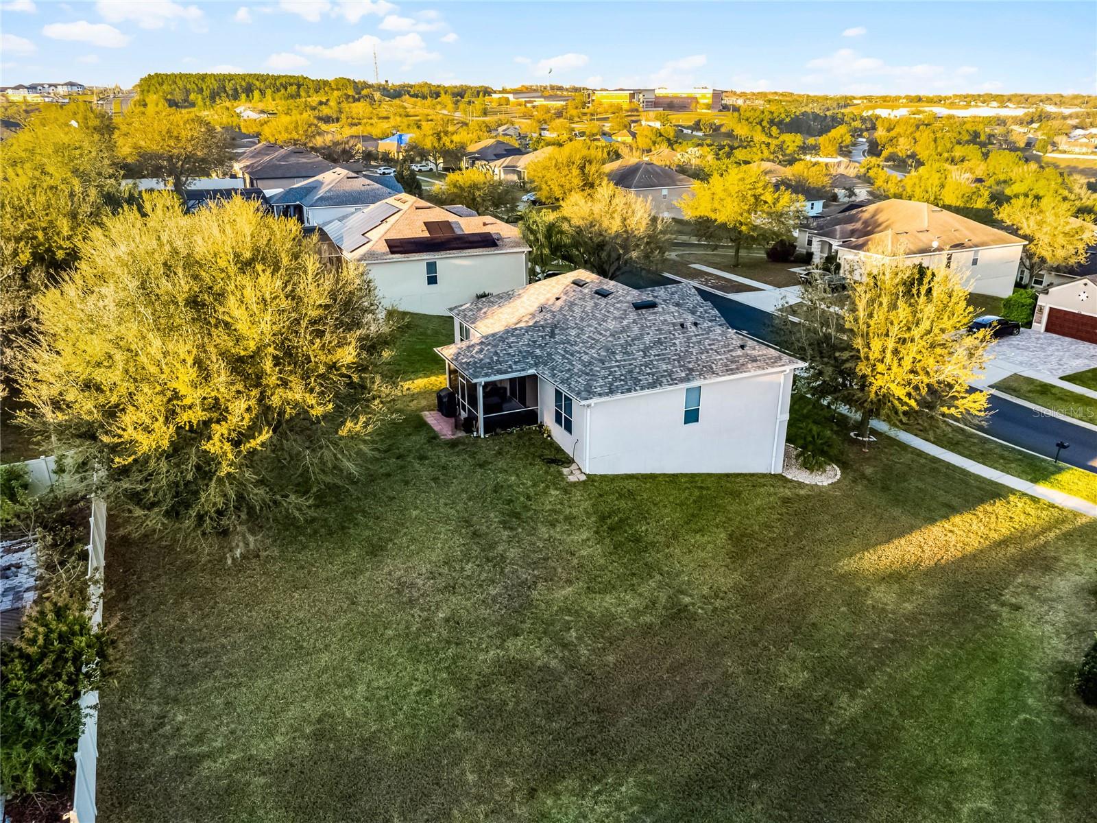 1865 SANDERLING DR