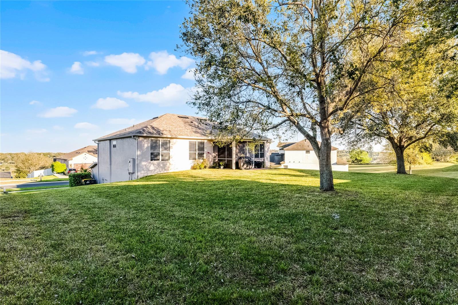 1865 SANDERLING DR