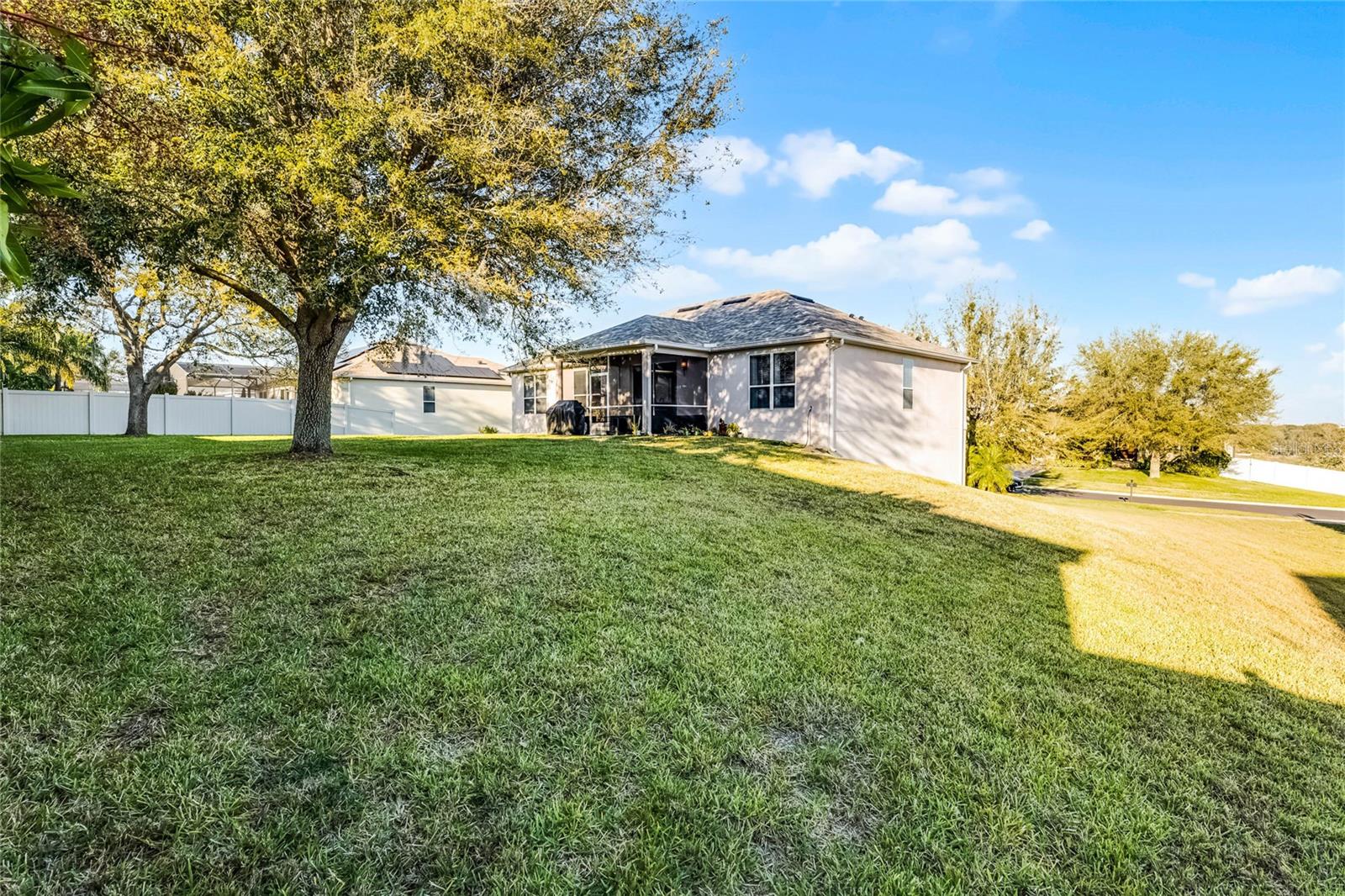 1865 SANDERLING DR