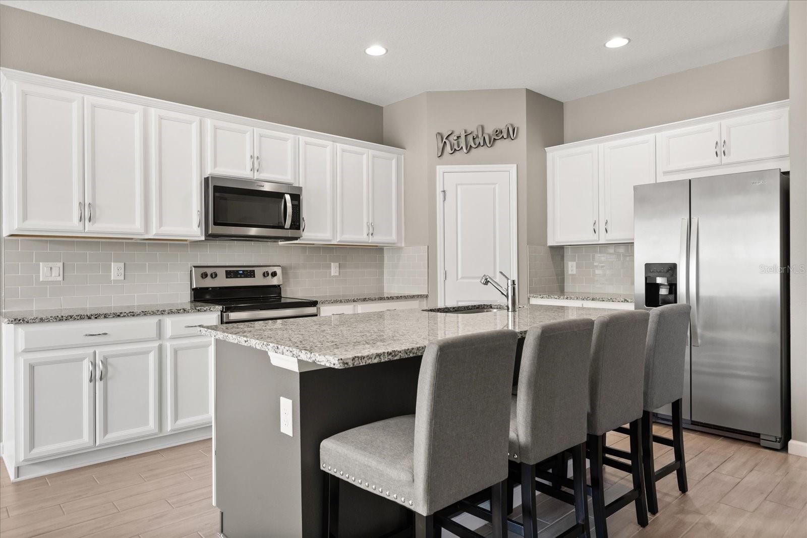 1174 TUPELO TRL