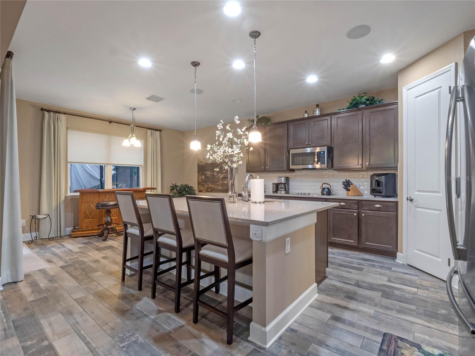 3637 CHANDLER ESTATES DR