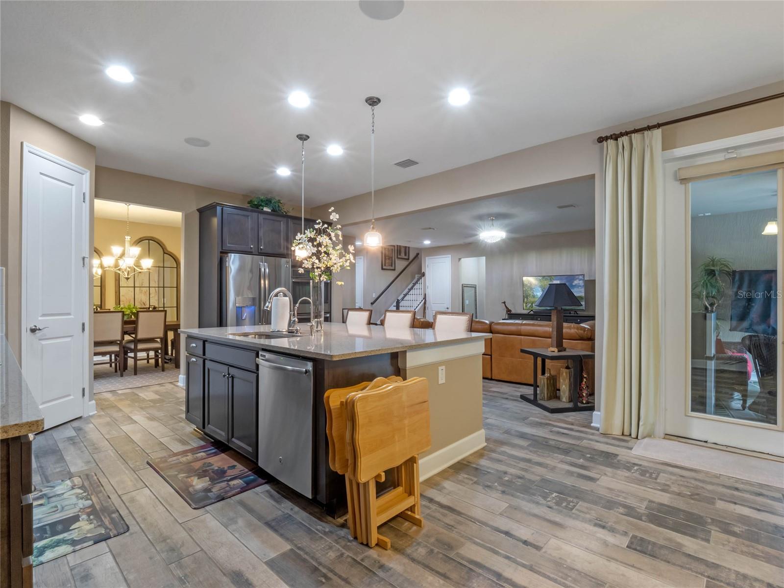 3637 CHANDLER ESTATES DR