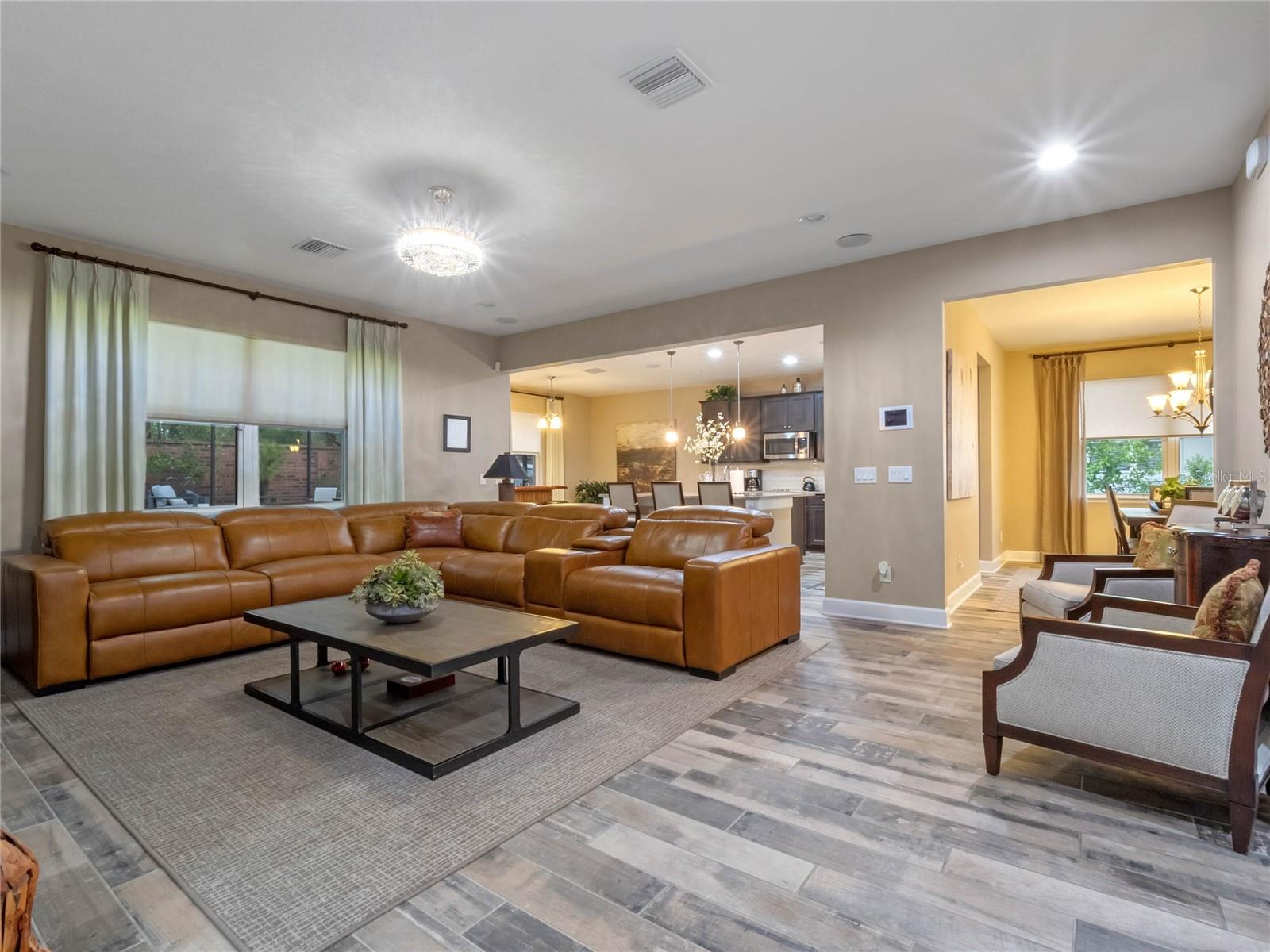 3637 CHANDLER ESTATES DR