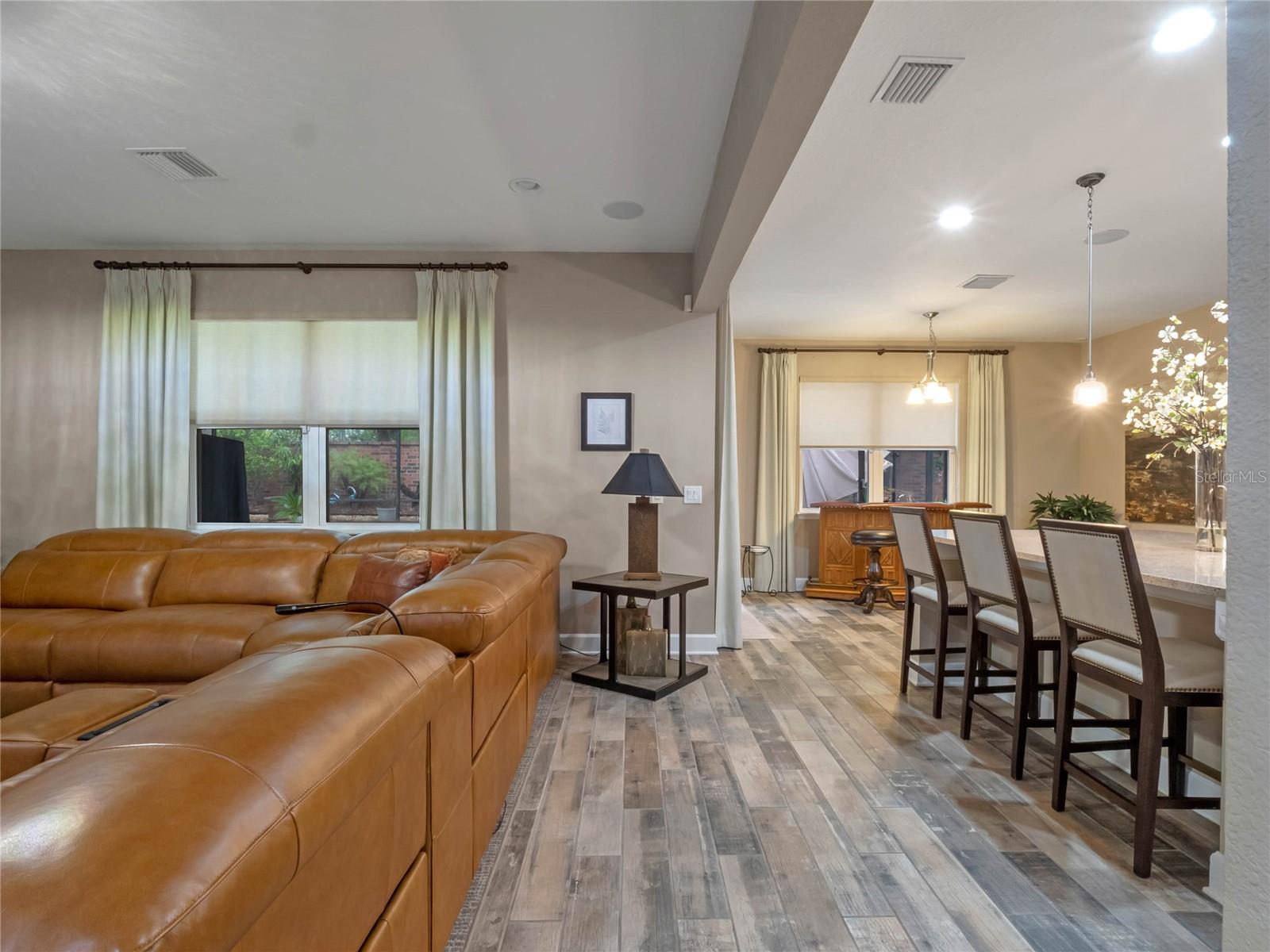 3637 CHANDLER ESTATES DR