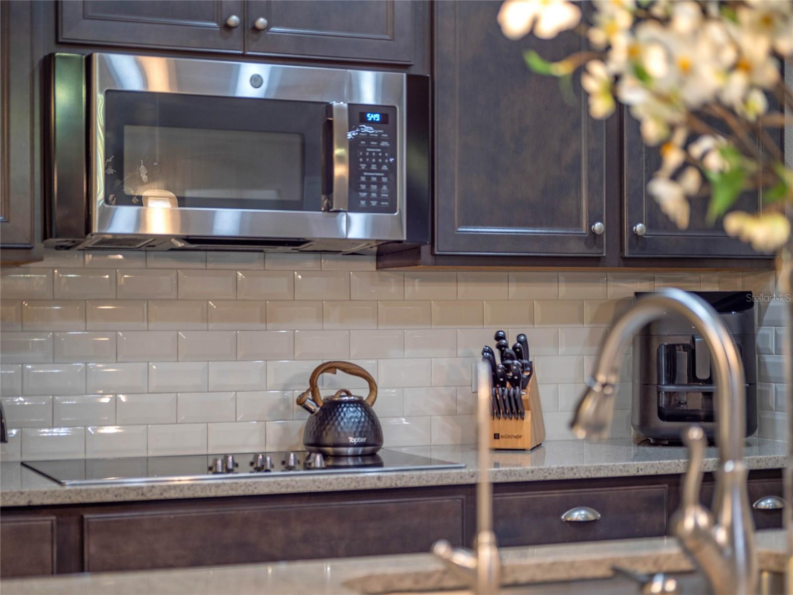 3637 CHANDLER ESTATES DR