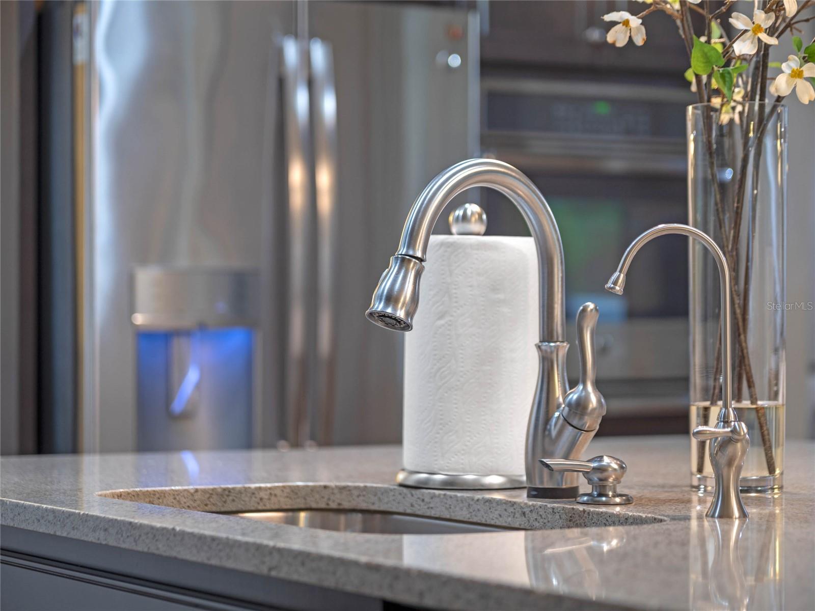 3637 CHANDLER ESTATES DR